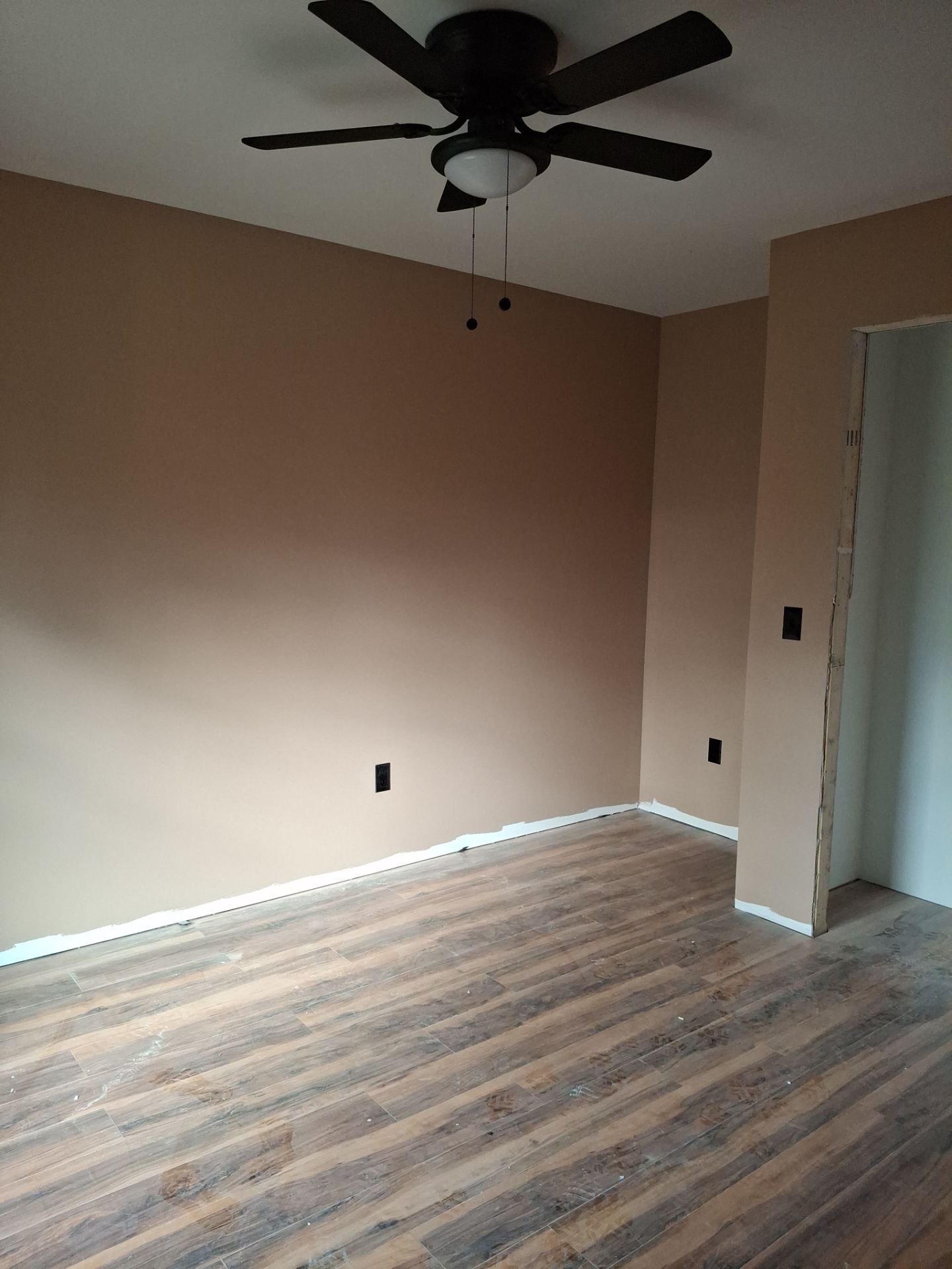 New construction Drywall  by Big Pine Panting Inc