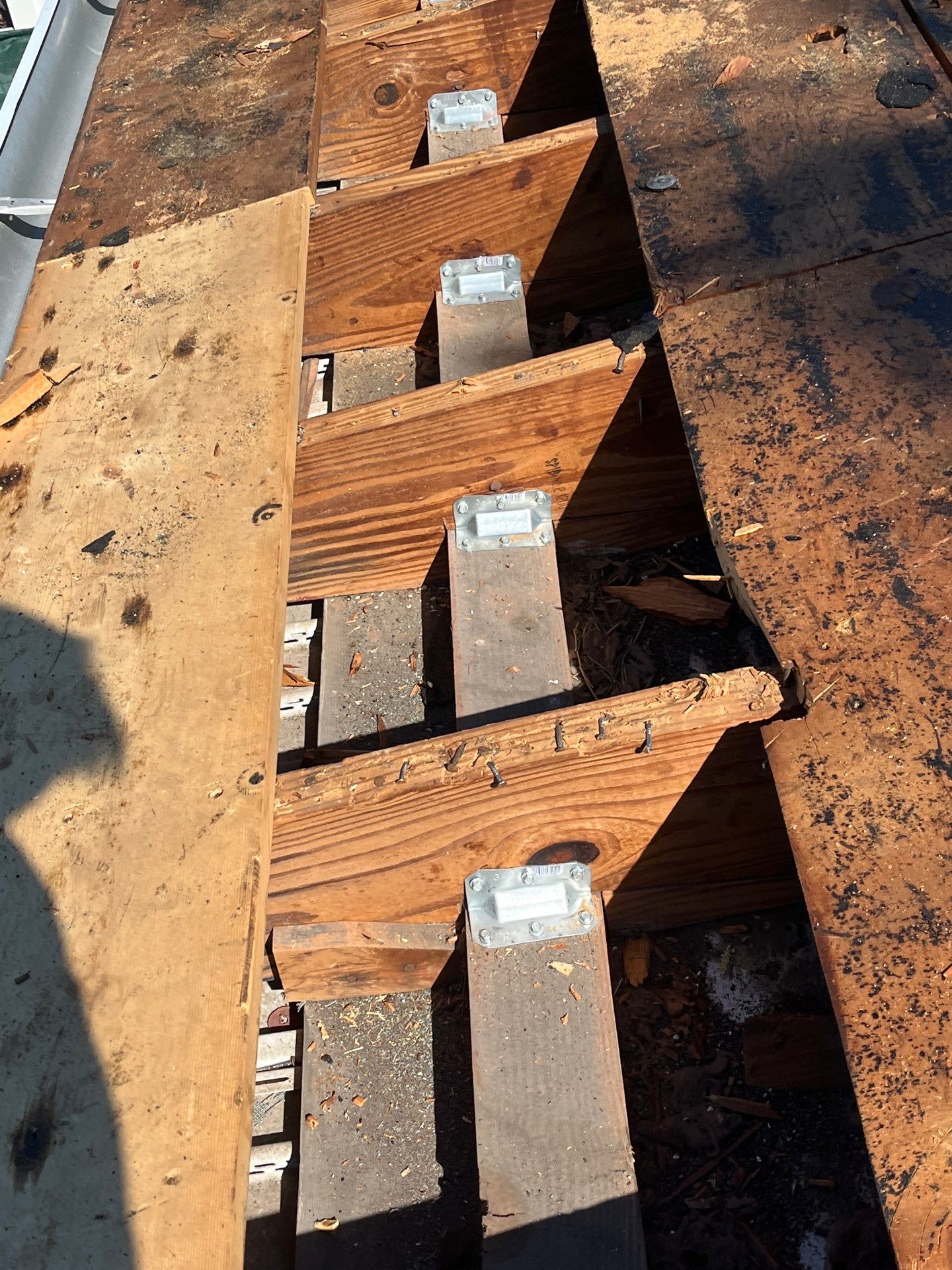 Project in St. Petersburg 33710 by Mitchell Roofing Company LLC 
