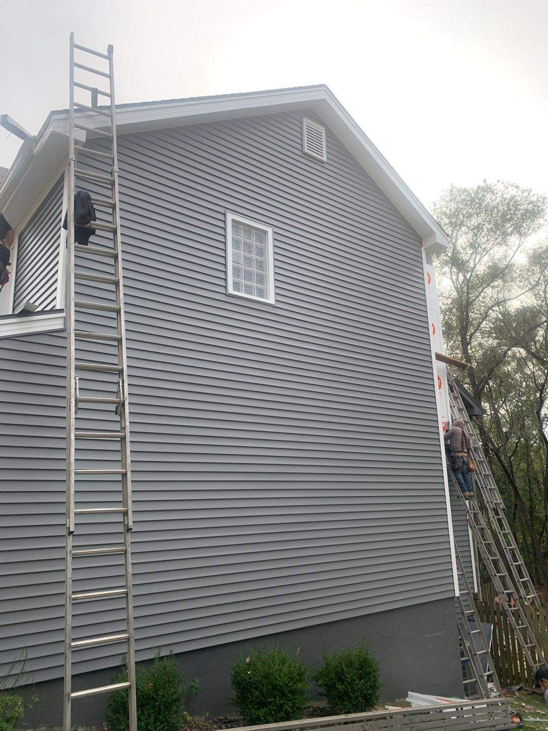 New Siding Install by EEC Windows, Siding & Roofing
