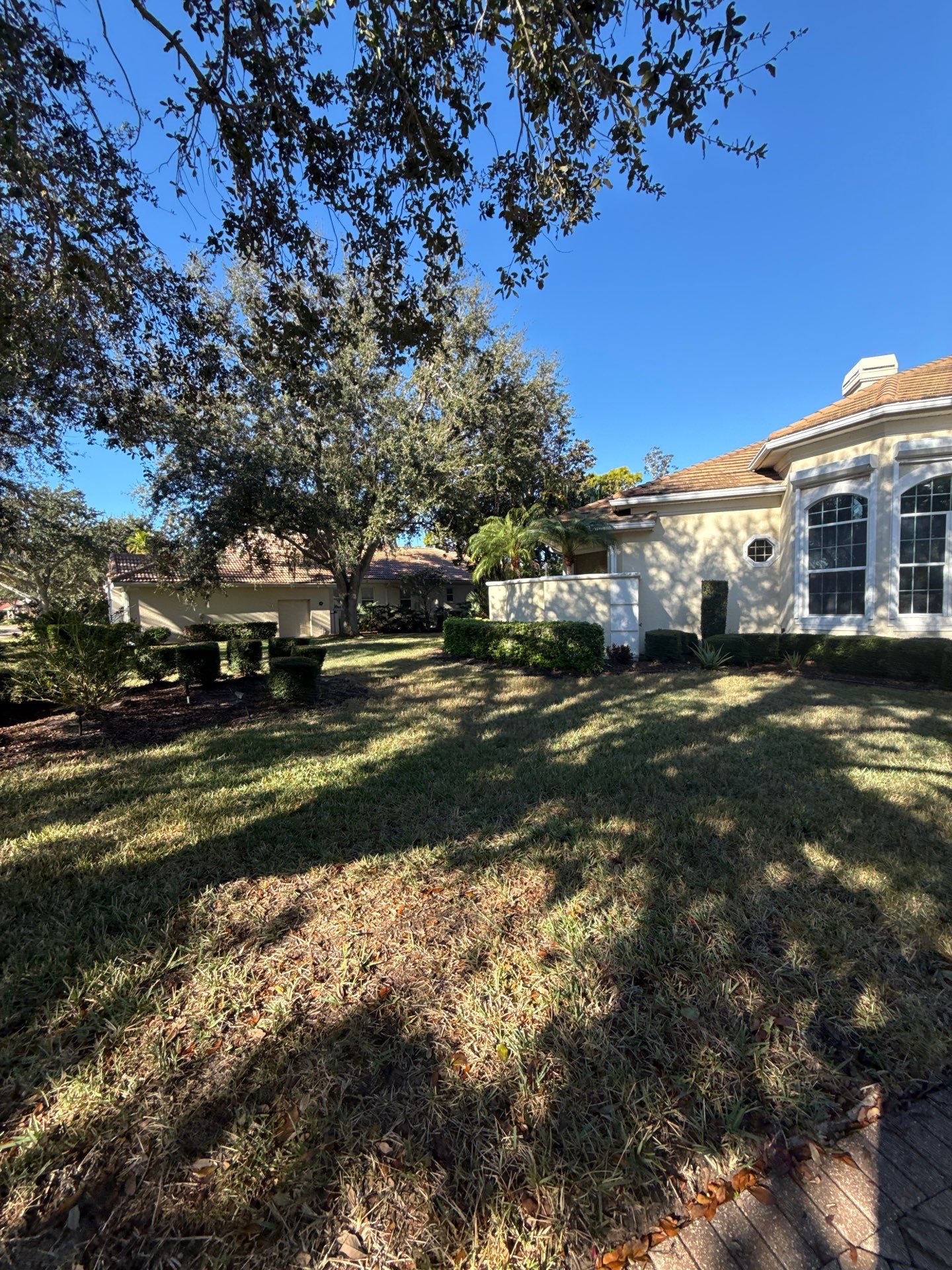 Clean Gutters Entire House and reseal corners in Sarasota FL by Gutter Professors
