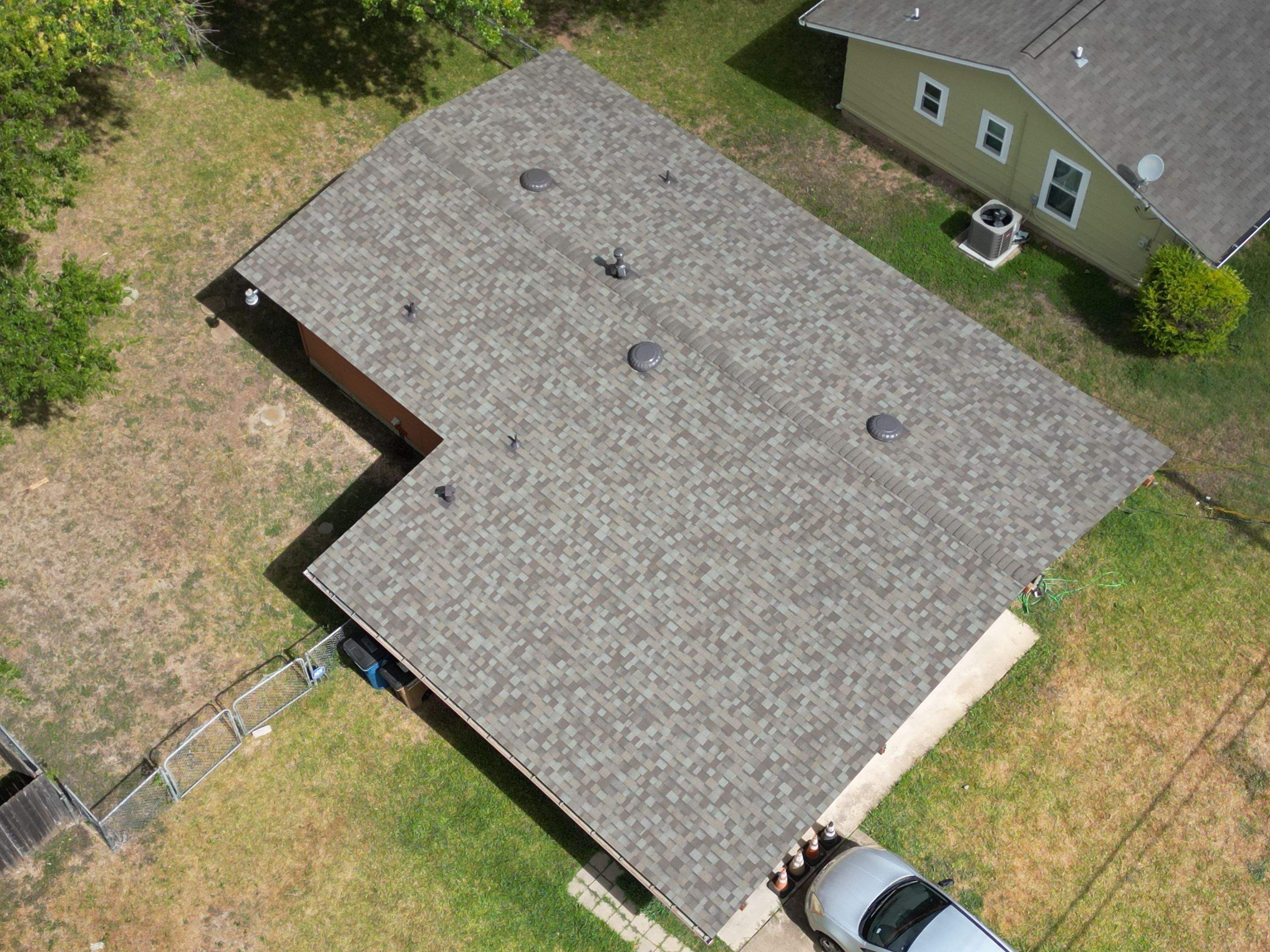 Driftwood - Owens Corning TruDefinition Duration by RoofsOnly.com