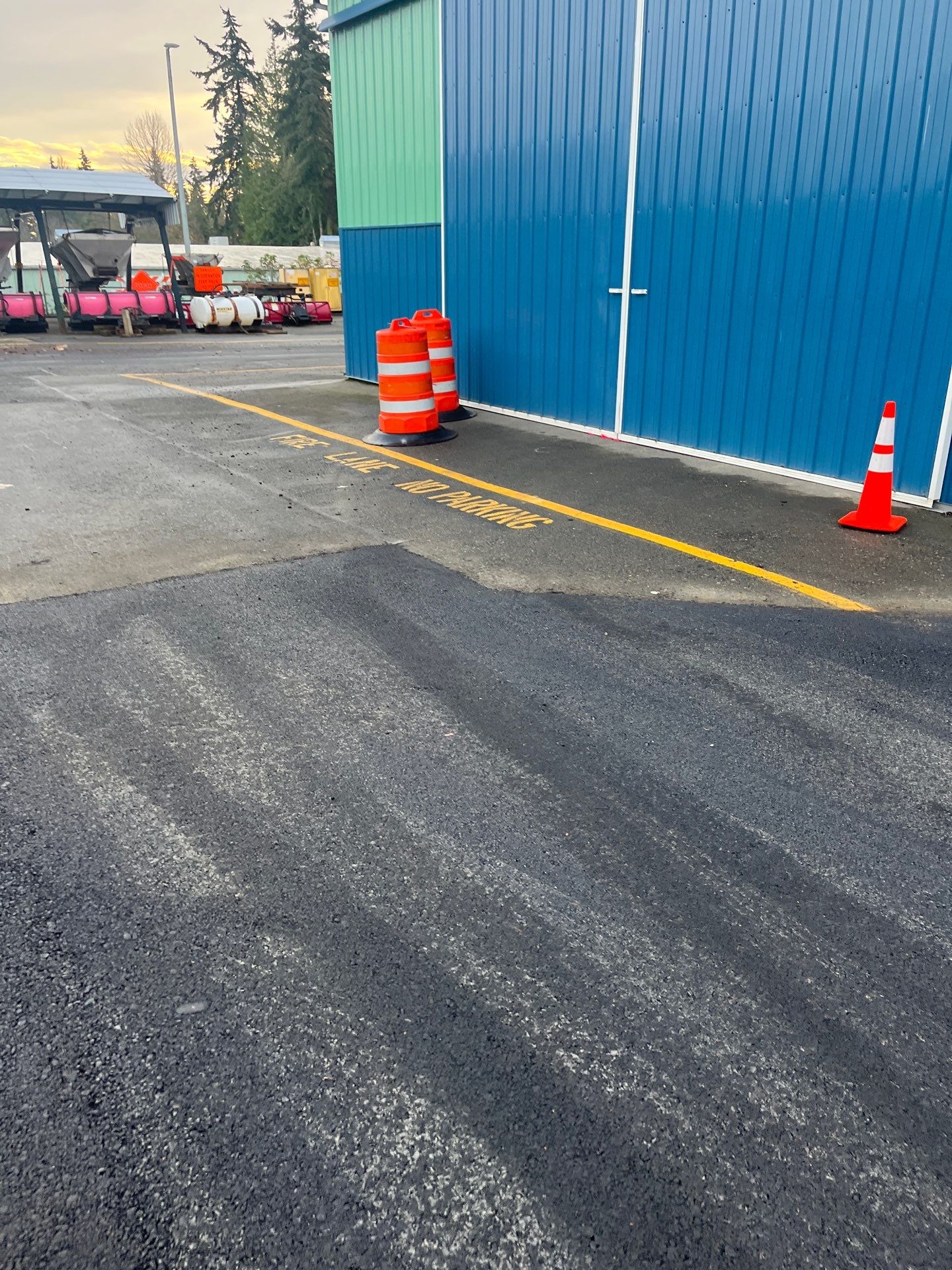 Asphalt Patch Repair | Lynnwood  by Jireh Asphalt & Concrete Inc 