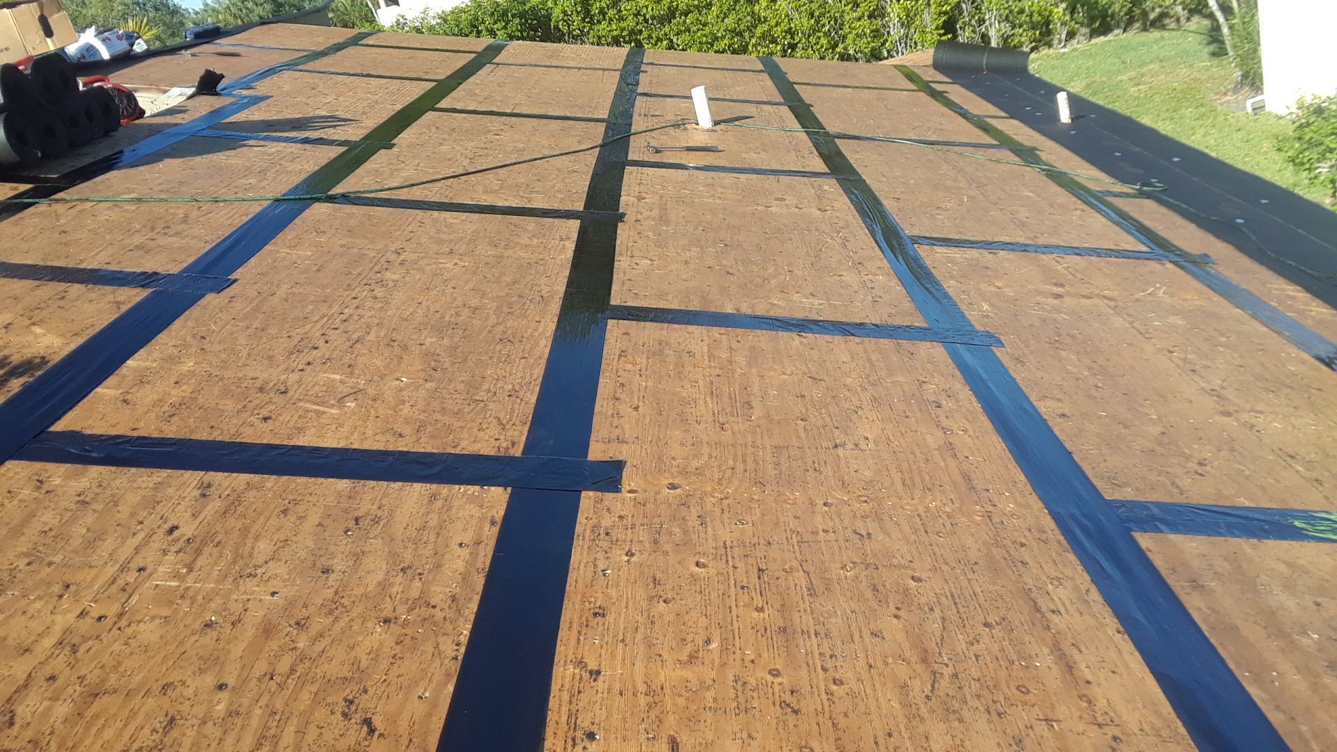 New Shingle Roof Installation in Boca Raton – Durable, Stylish & Weather-Resistant by Aastro Roofing