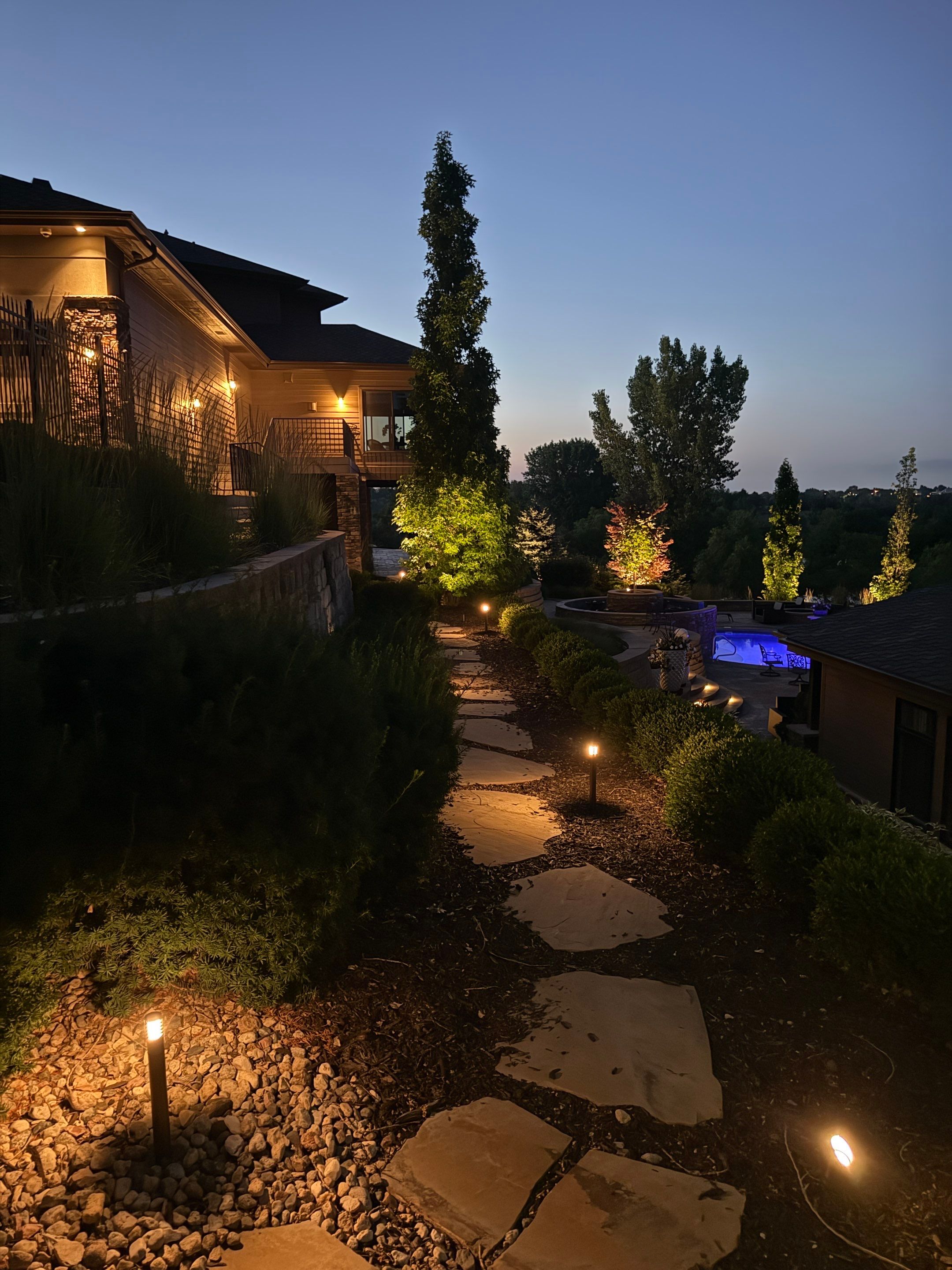 Midwest Lightscaping featured photo.