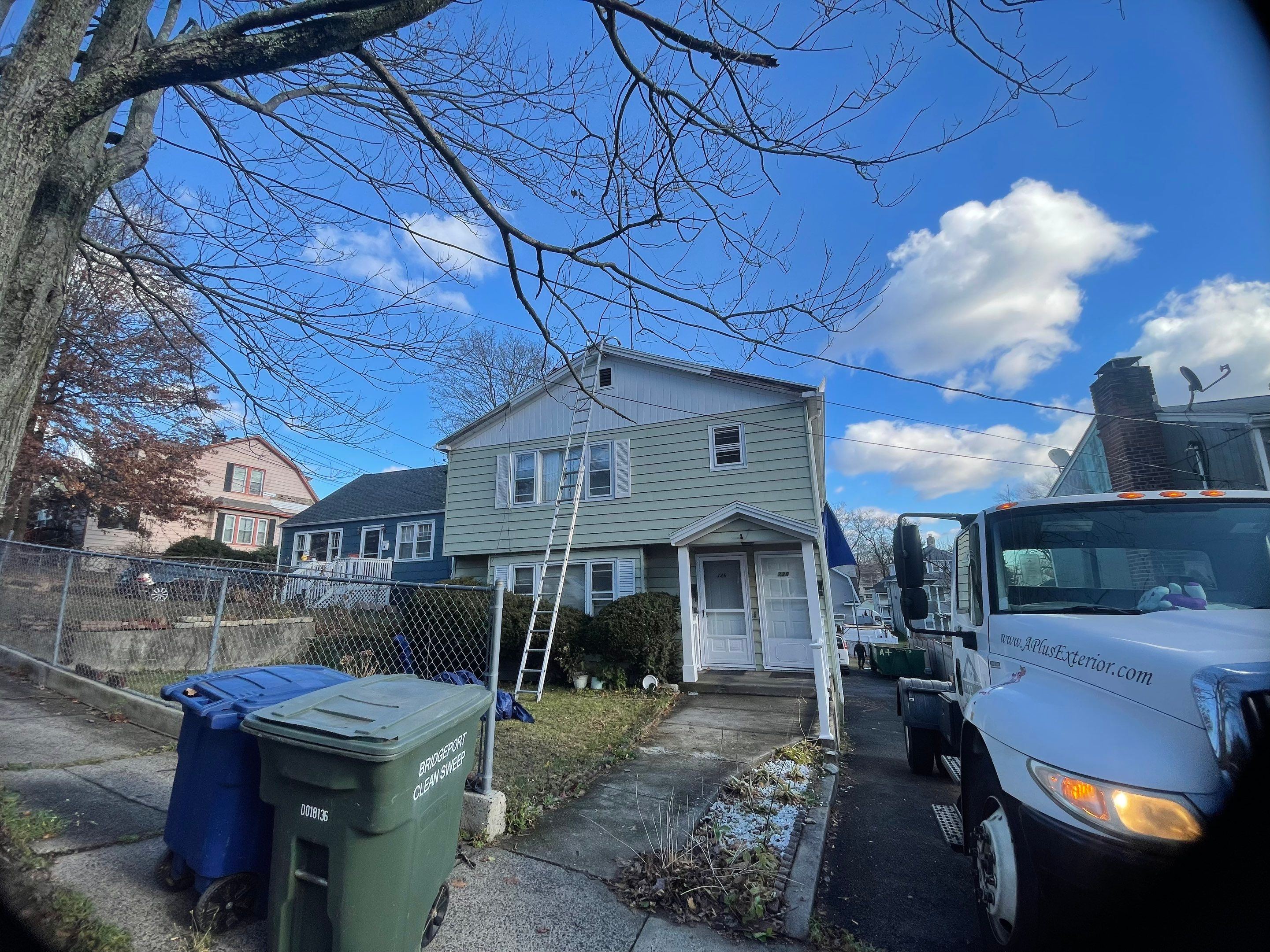Residential Roofing Installation using Owens Corning TruDefinition Slatestone Gray by A Plus Exterior
