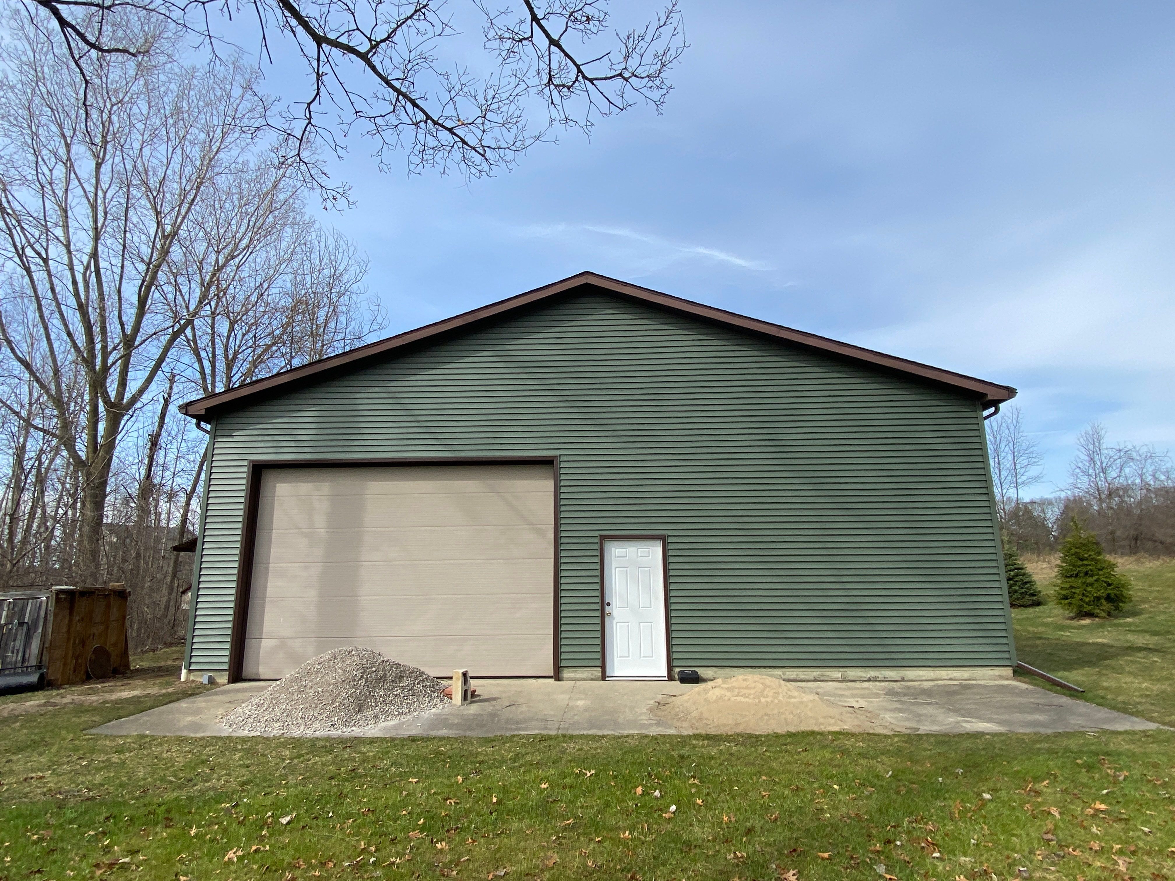 Siding Replacement using Certainteed Classic Restoration D4 by 180 Contractors