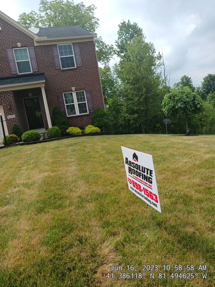 Residential Roof Replacement using CertainTeed Grand Manor by Absolute Roofing and Construction