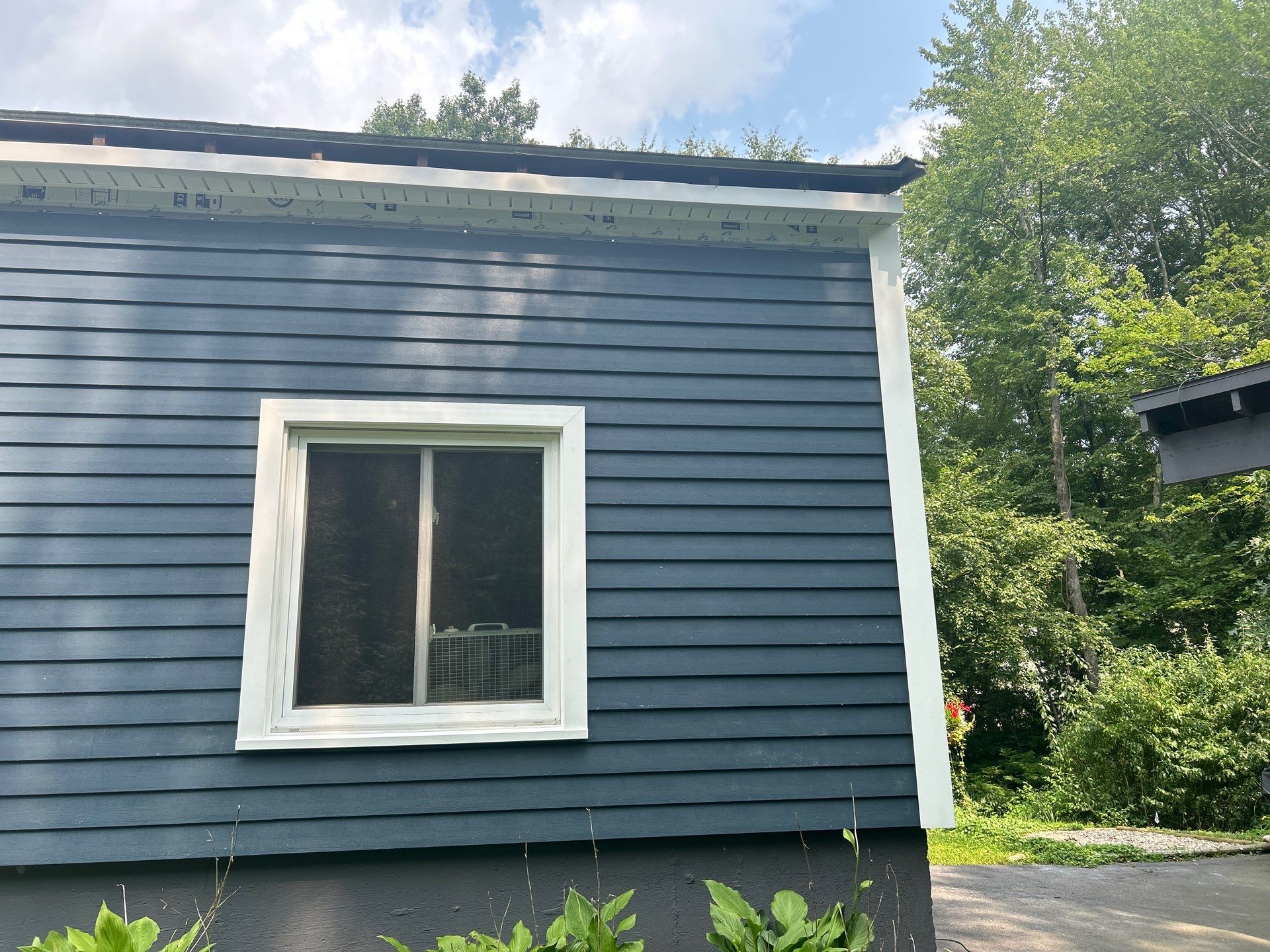Everlast Composite installed in Acton, MA by UBrothers Construction