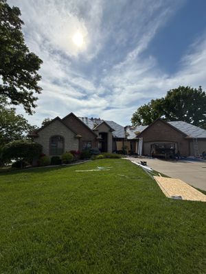 Roof Replacement in Cape Fair