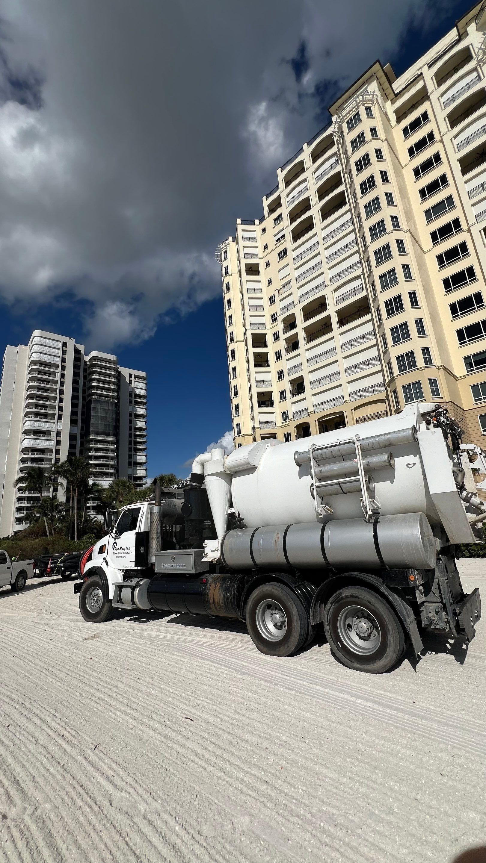Marco Island Condo Stormwater System Maintenance by APS Power & Water