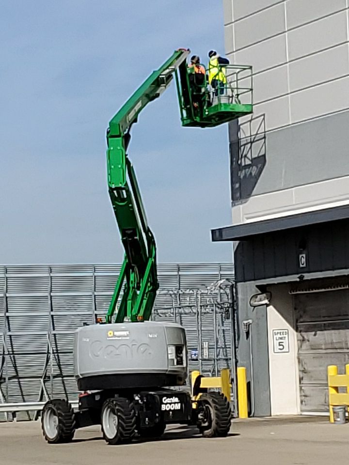 Tilt-up Precast Exterior Warehouse Painting by Paint Platoon USA
