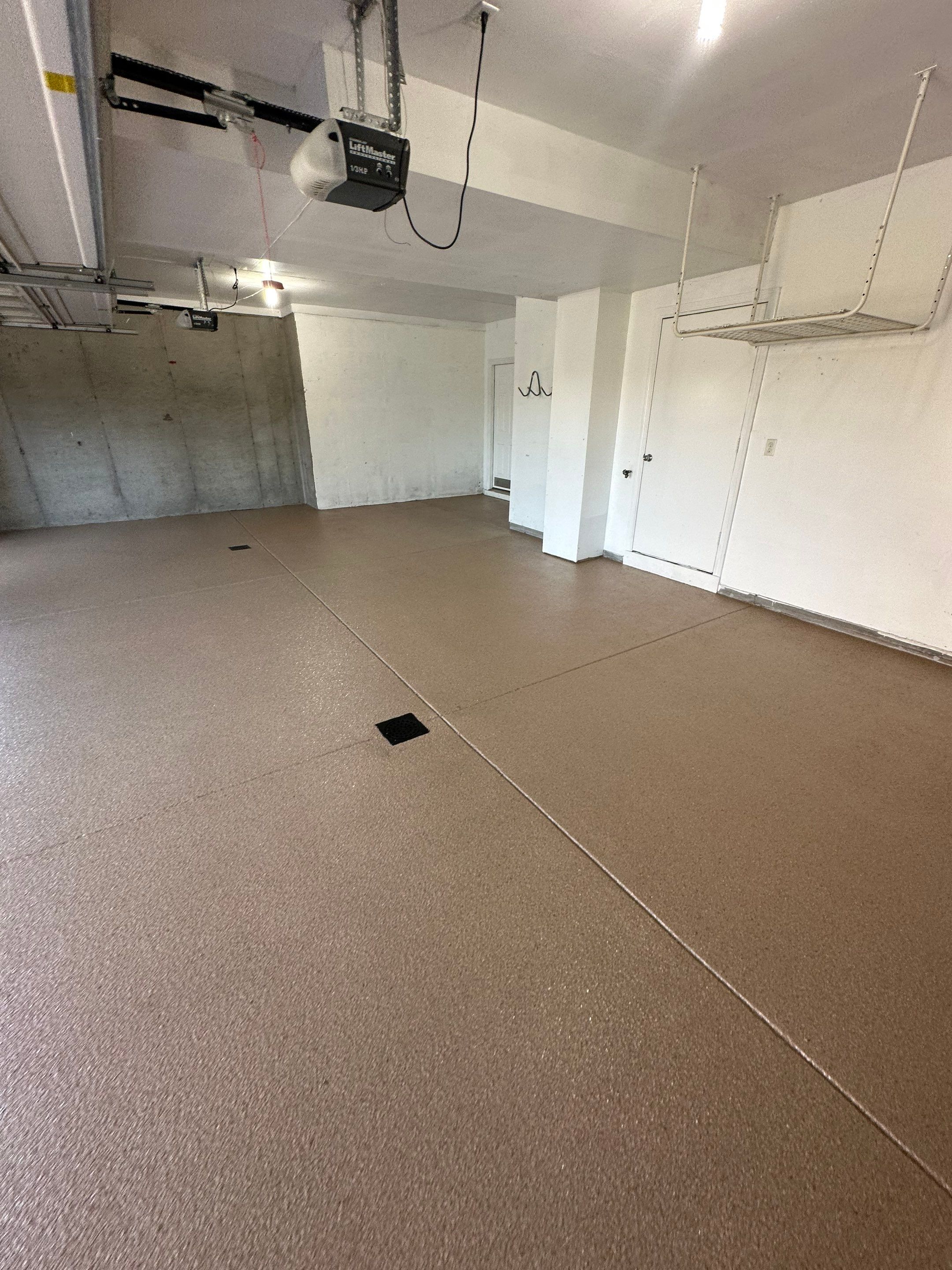 Brown Flake Project in Gibsonia by Floors in a Day, Inc