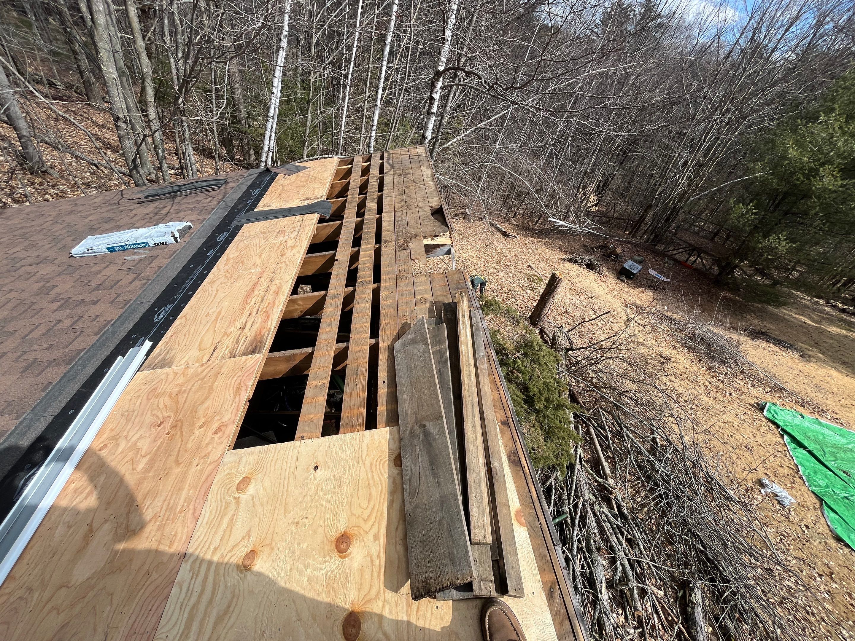 New Asphalt Roof in Alton New Hampshire by Tall pine roofing