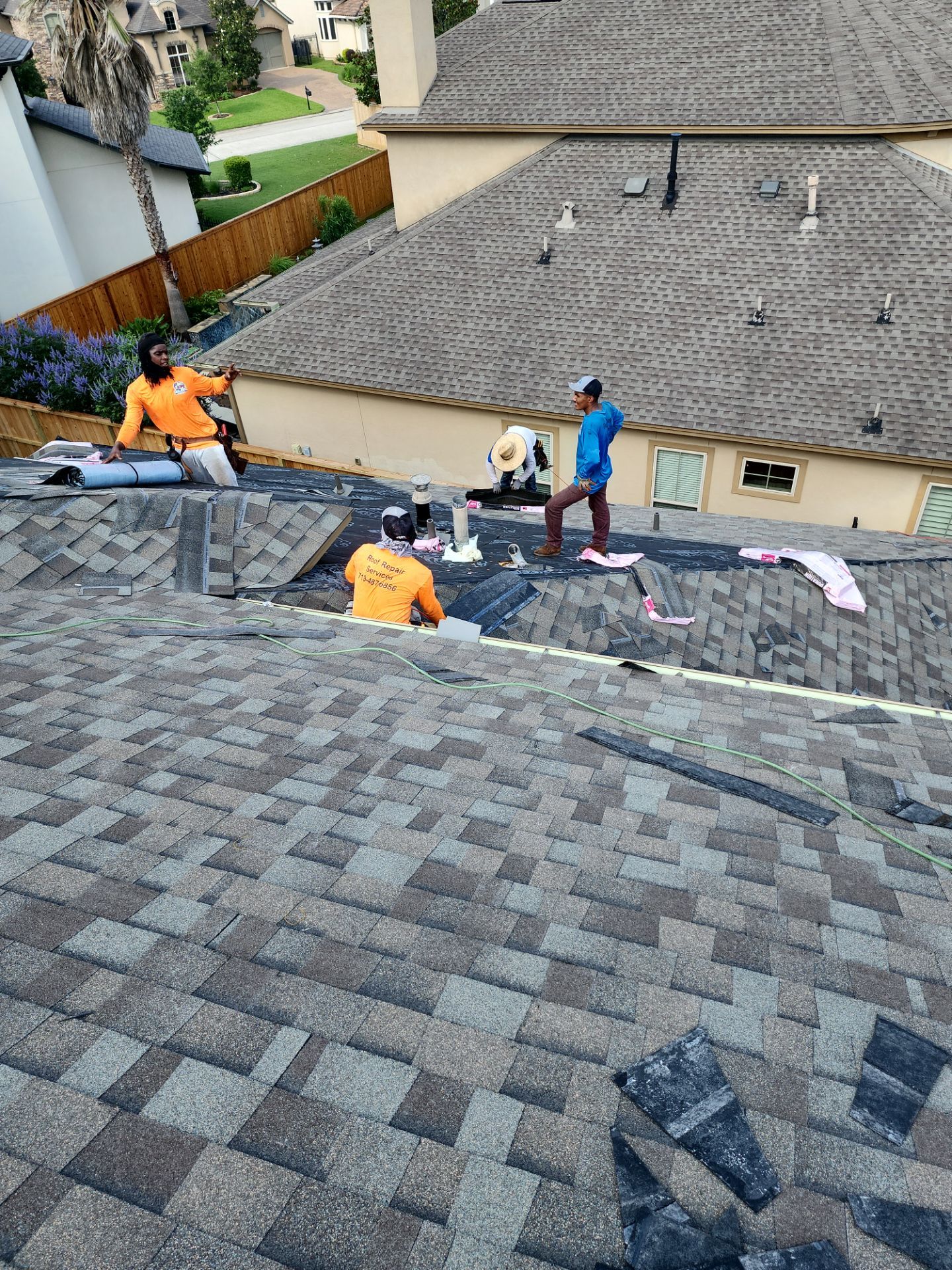 Residential Roofing Installation using Owen's Corning Duration (Lifetime) Shingles by Roof Repair Company