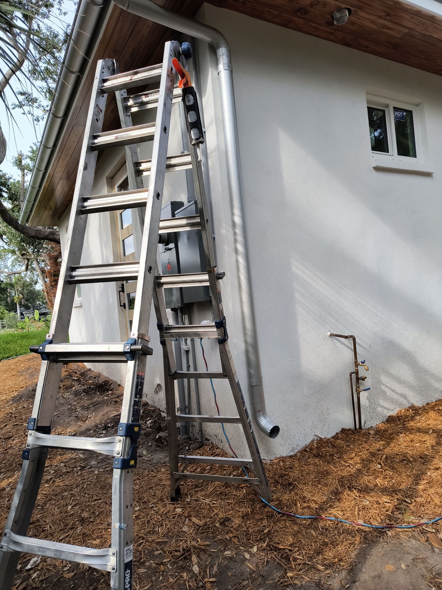 Half-Round Aluminum Gutters in Nokomis FL by Gutter Professors