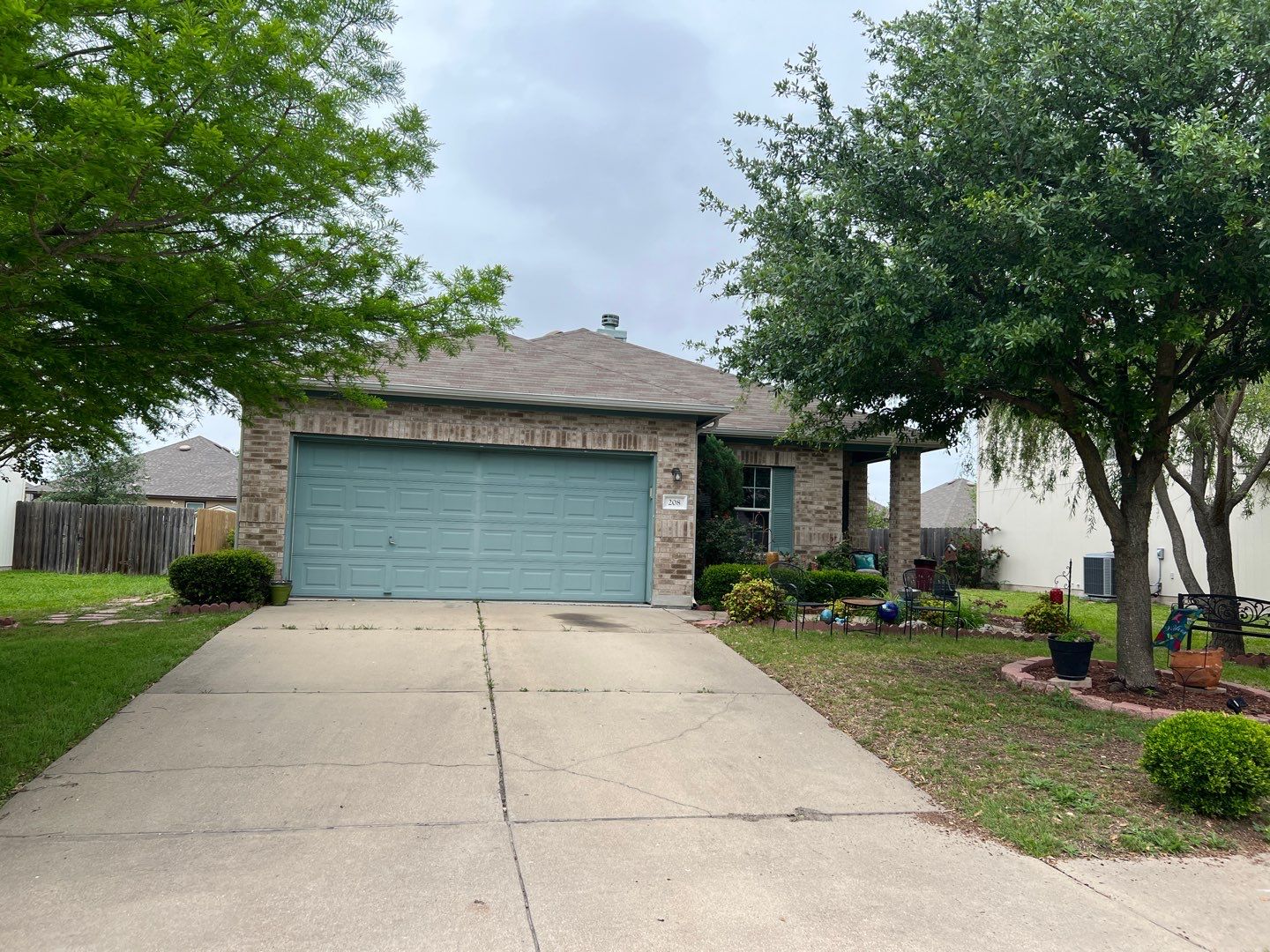 CertainTeed roof for first-time home buyers by Oakwood Roofing and Construction, LLC