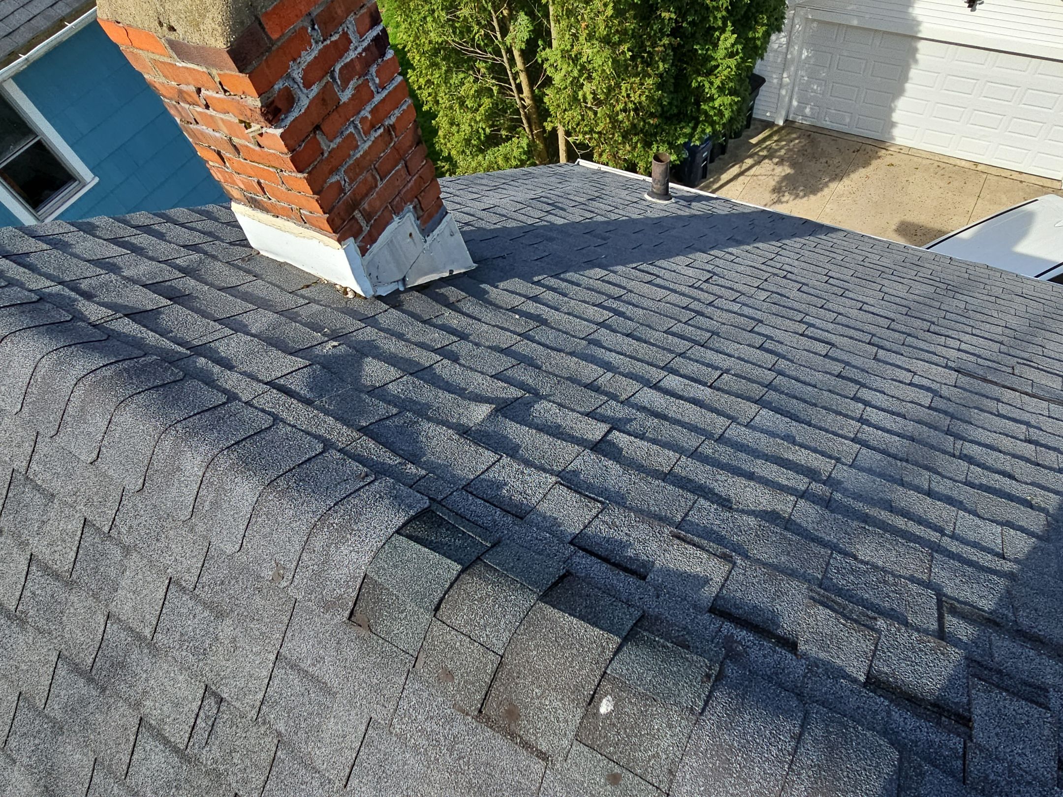 ATLAS PINNACLE COLOR: BLACK SHADOW by Eagle Eye Roofing