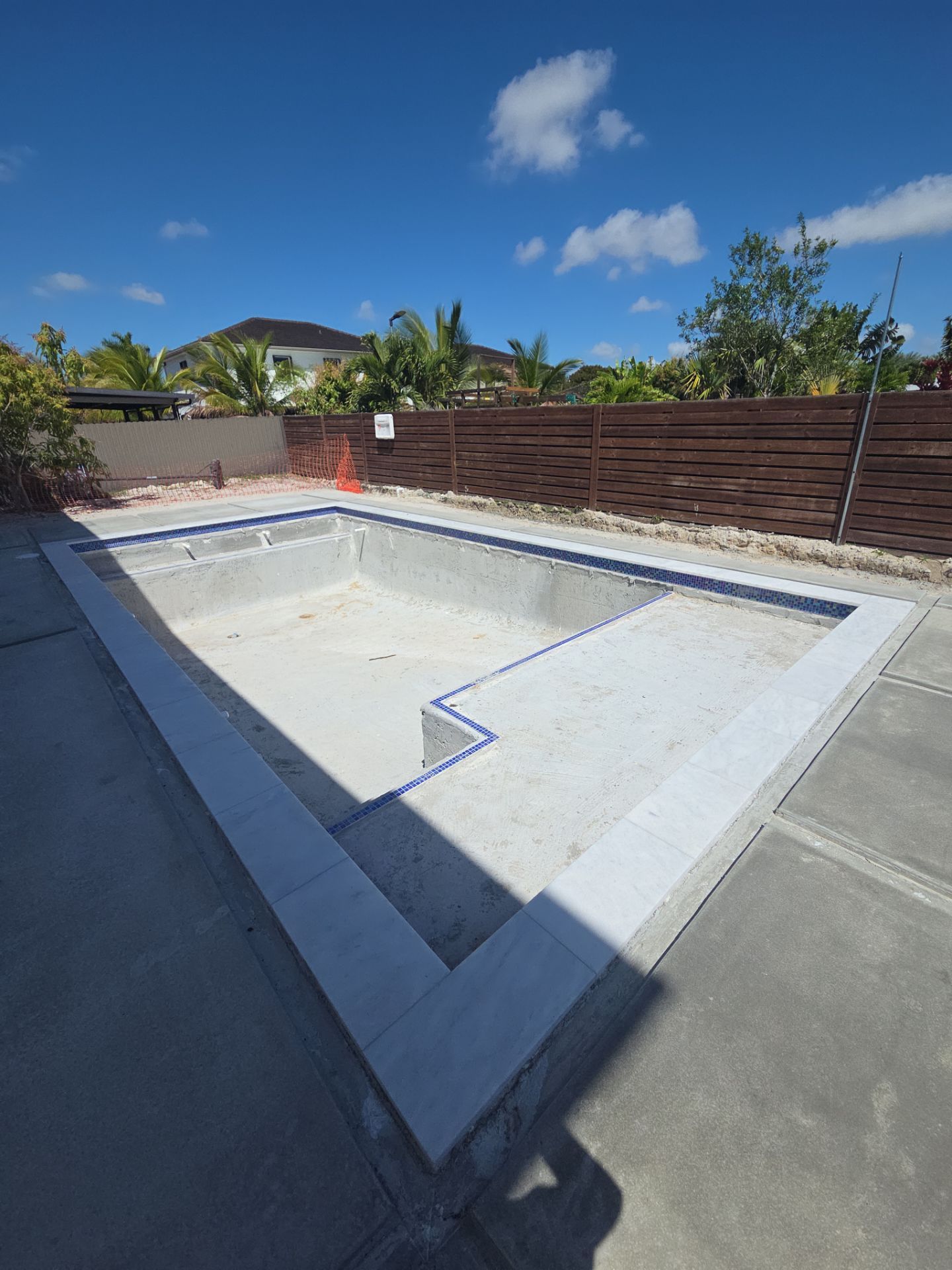 Project in Miami by ROSMEL POOLS INC