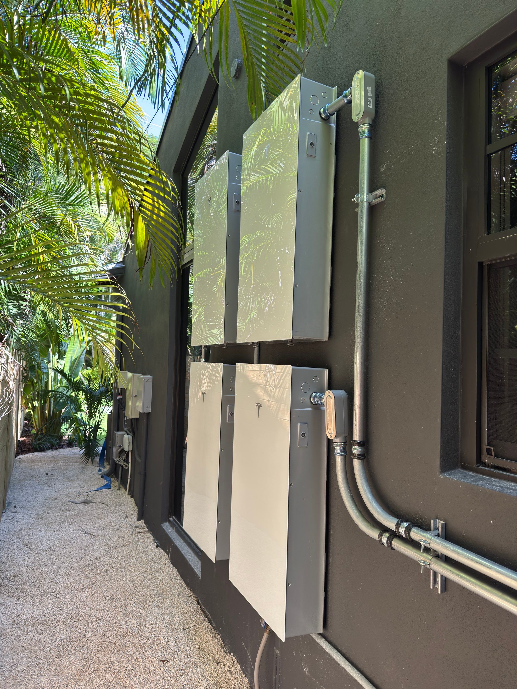 Project in  Miami by Payoli Solar