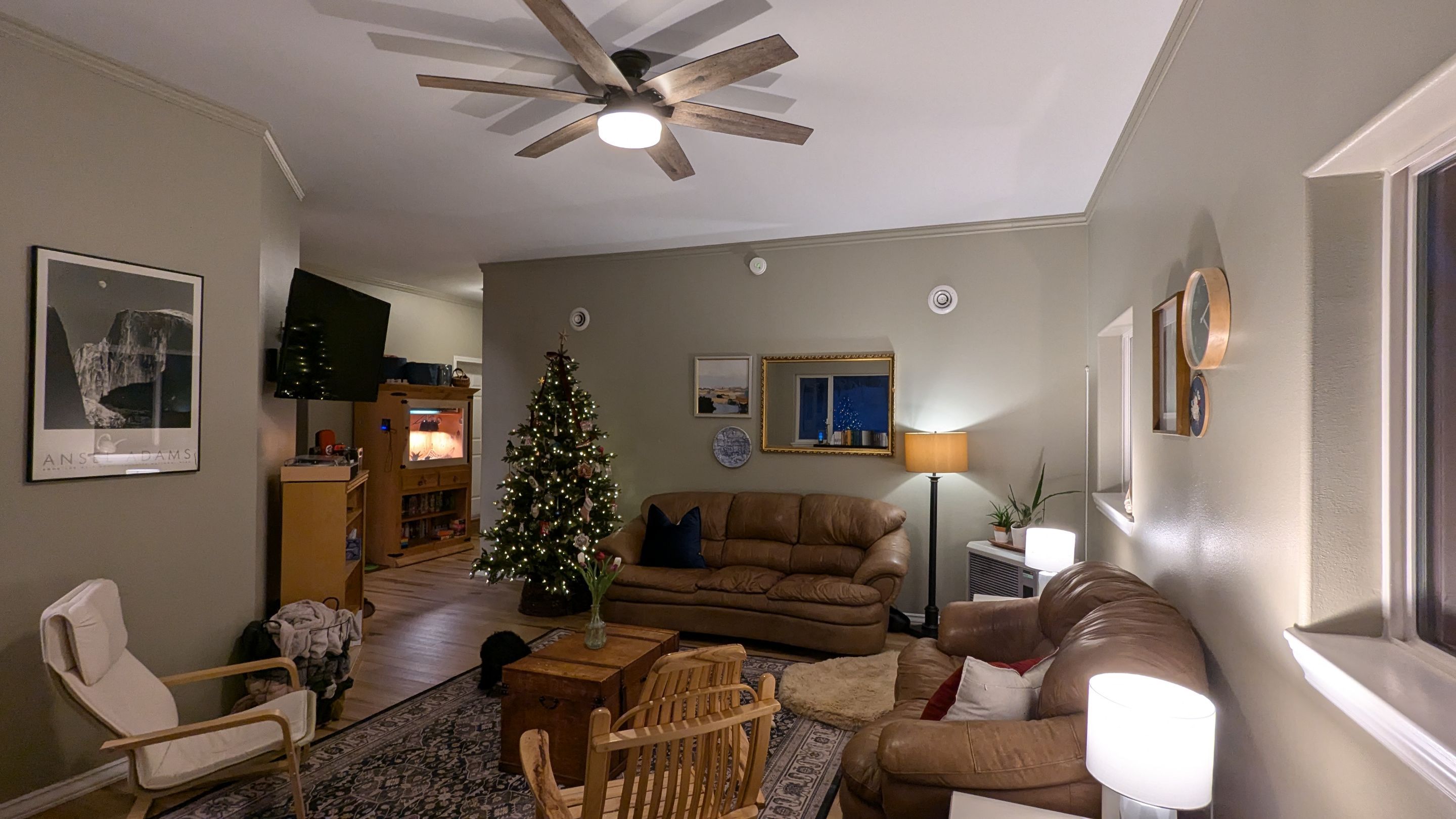 Living Room Interior Repaint by Midnight Sun Painting