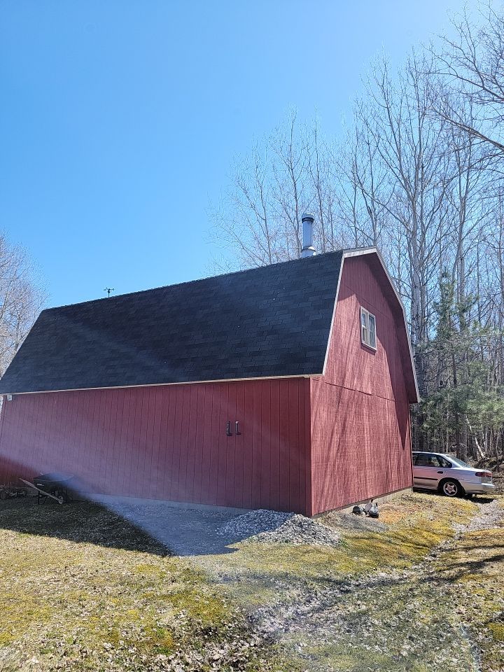 Gambrel Roof by Rhino Roofing LLC