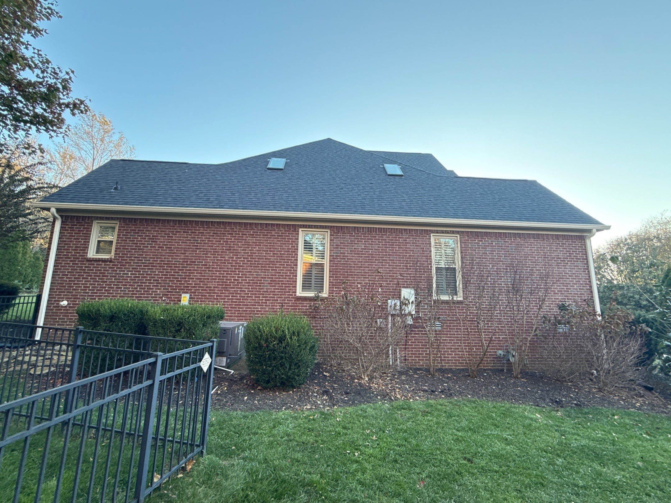 Archway Roofing featured photo.