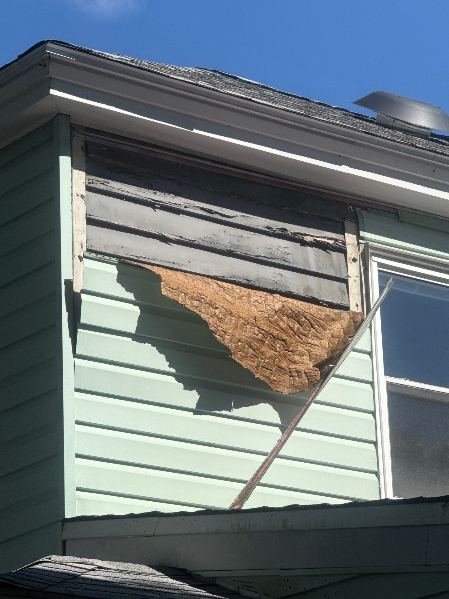 Vinyl Siding Repair | Arlington, MA by Mighty Dog Roofing of Greater Middlesex County