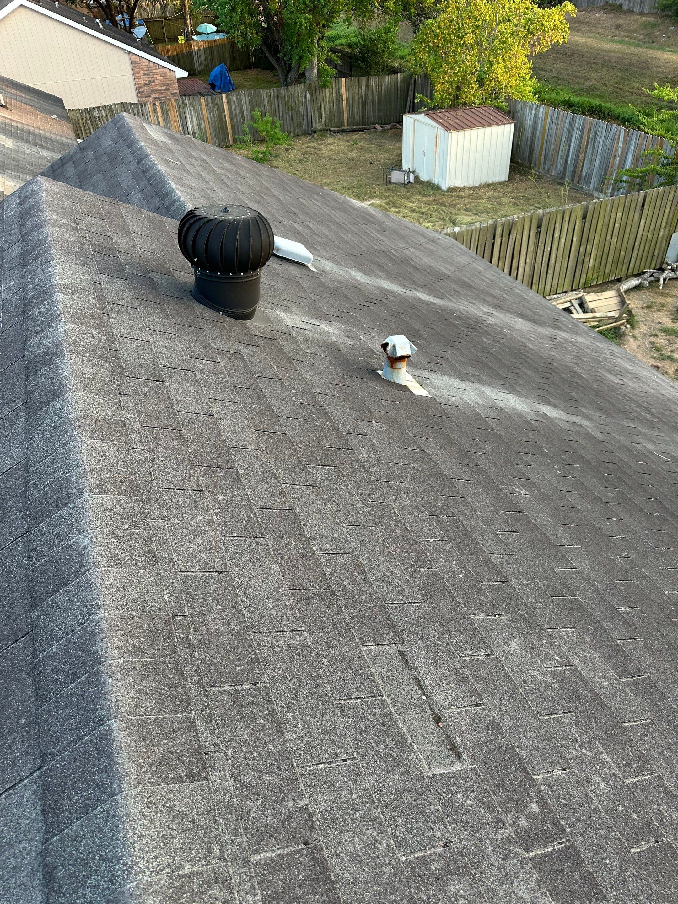 Residential Roofing Installation using Owen's Corning Duration (Lifetime) Shingles by Roof Repair Company