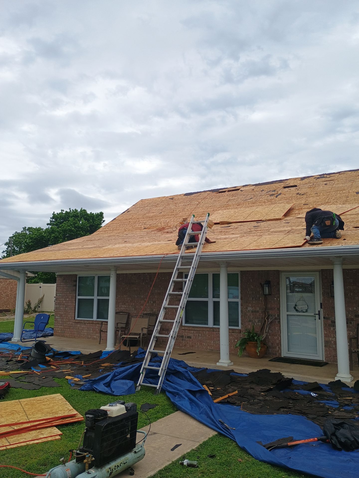 Residential Roof Replacement With Timberline HDZ Shingles in Davis by BANA Roofing and Solar Supply
