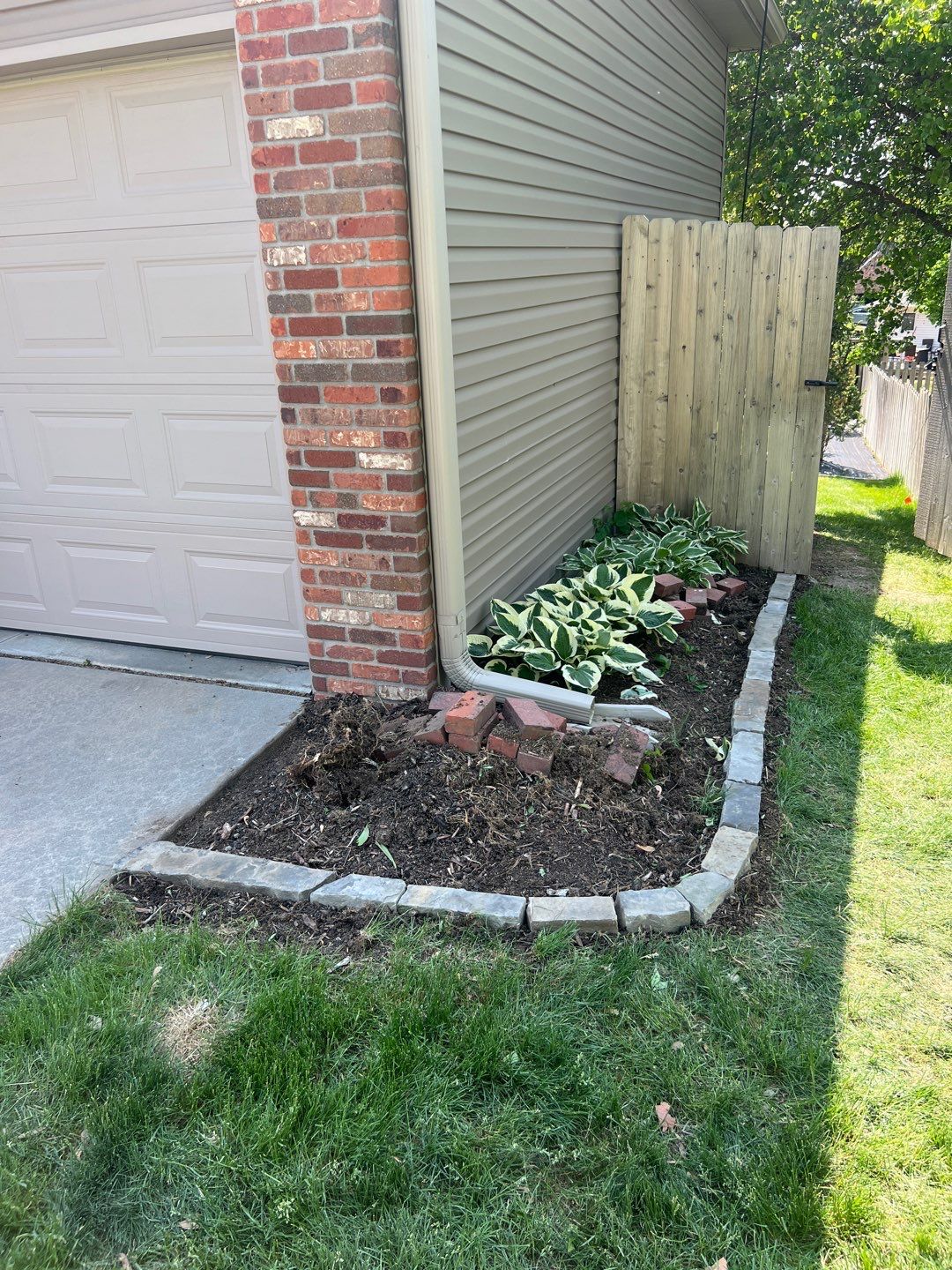 Landscape upadates. by New Horizon Landscapes