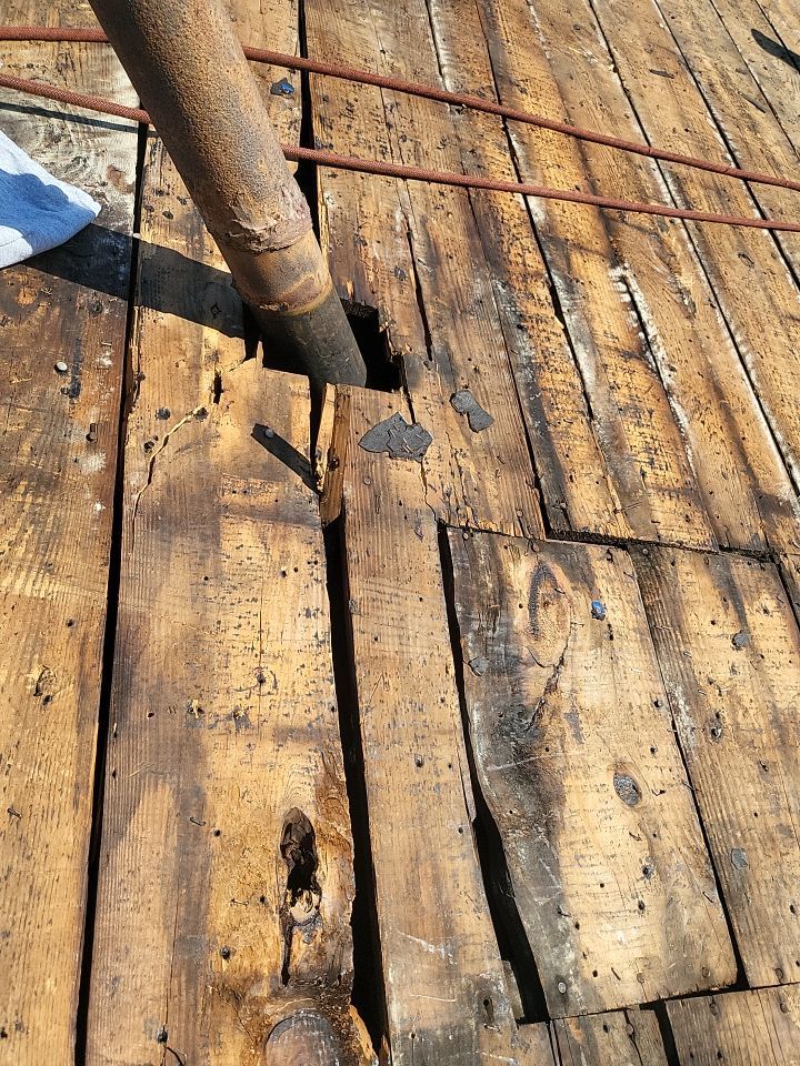 ATLAS PINNACLE COLOR: WEATHERED WOOD DRIP EDGE: MUSKET BROWN by Eagle Eye Roofing