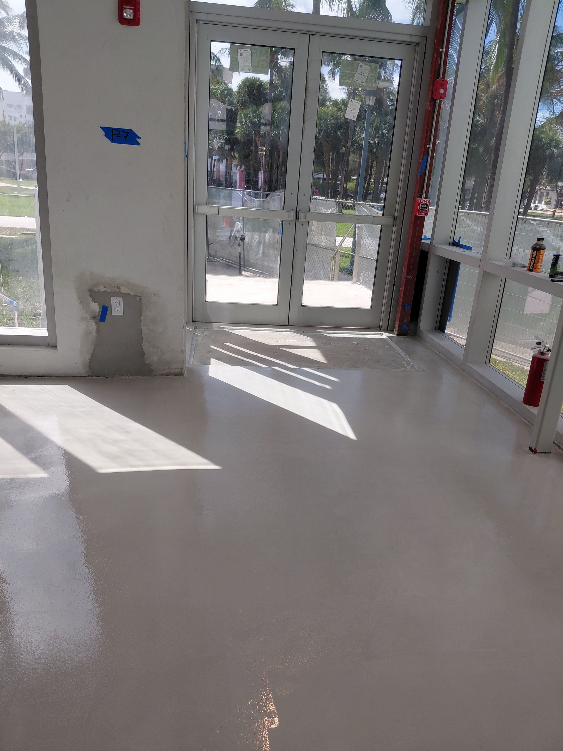 Rotonda at Collins Avenue by Seamless Surfaces