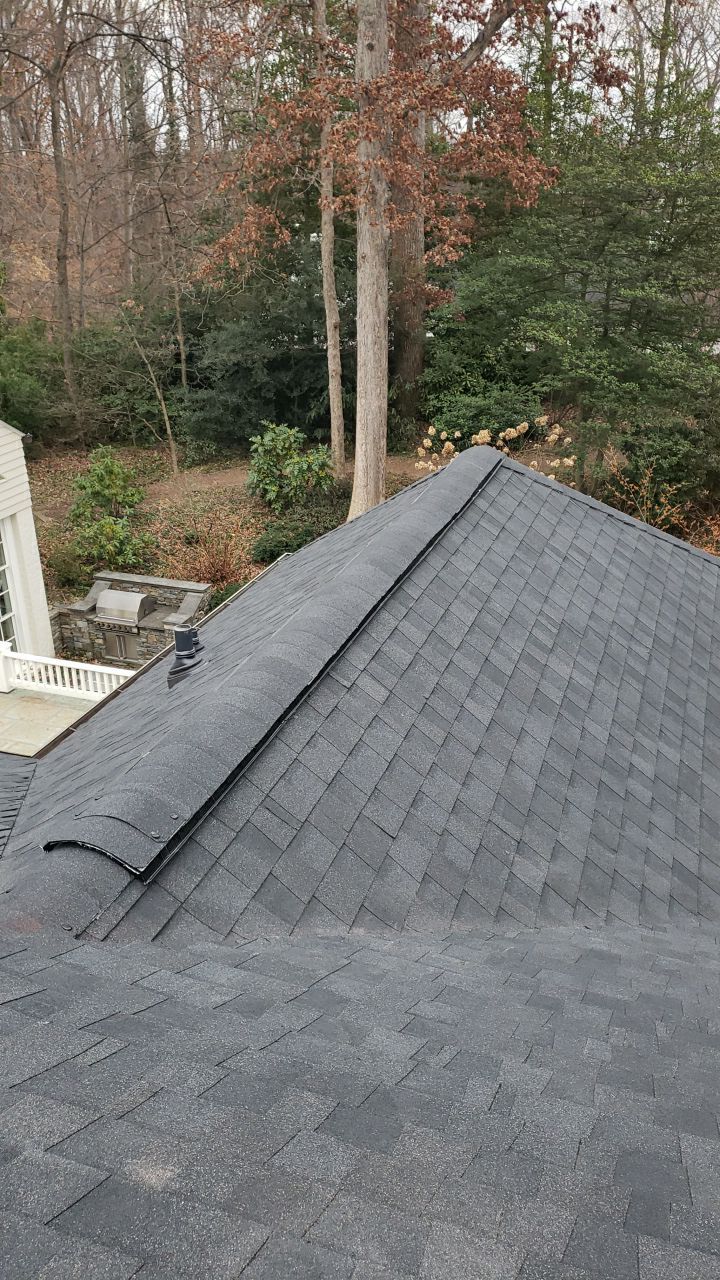 McLean: Certainteed Landmark Pro Designer Shingles in Max Def Charcoal Black by RM Banning, Inc.
