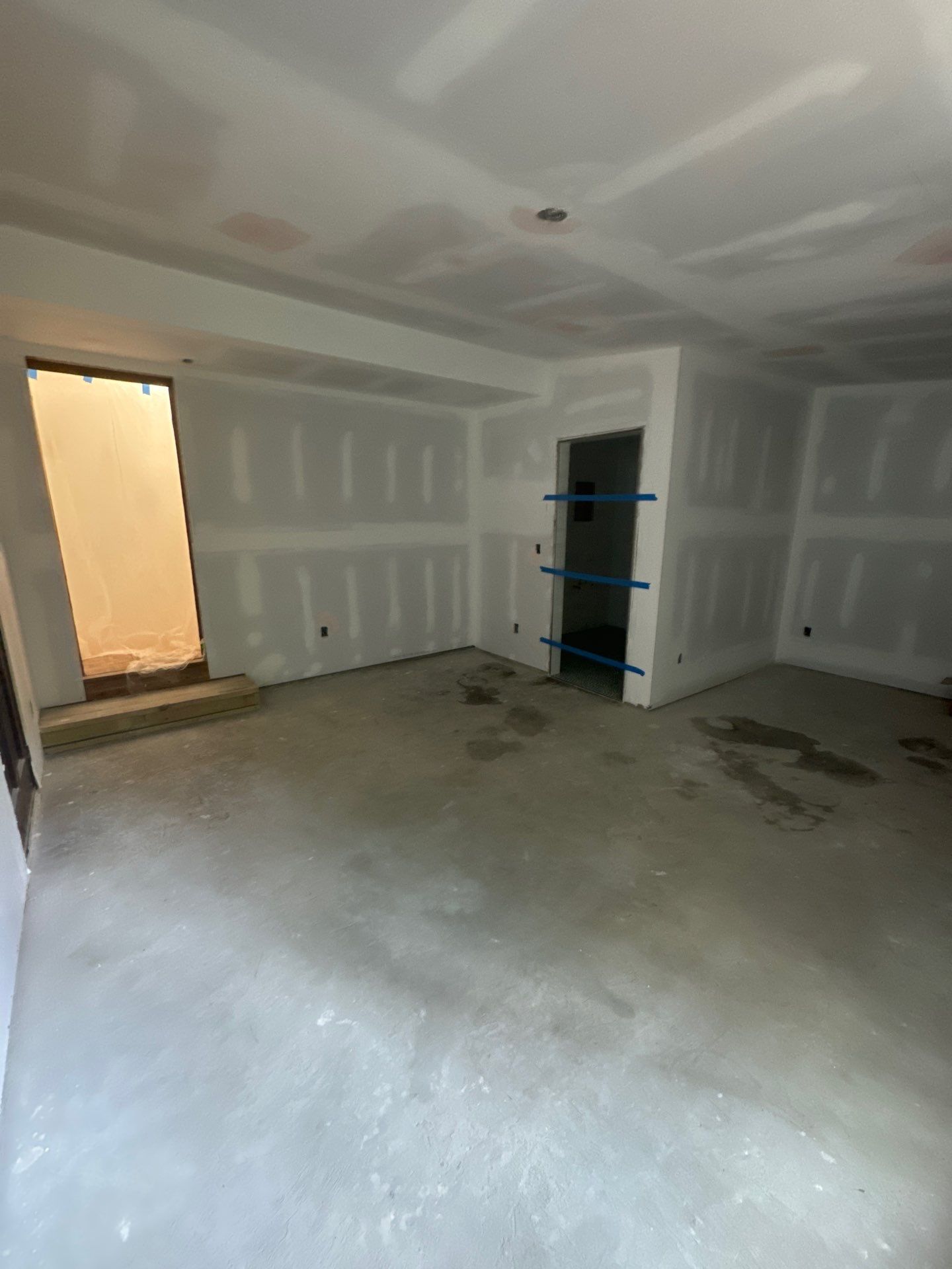 Comprehensive Interior Renovation and Accessible Bathroom Construction in Doraville by Swift Home Renovations