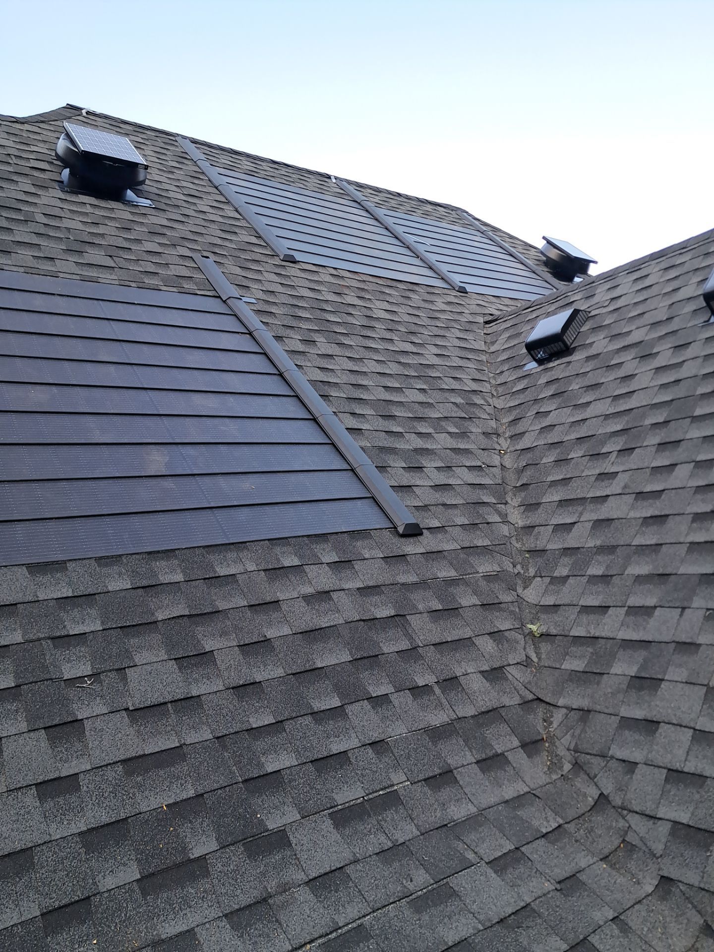GAF HDZ - Charcoal by Elite Roofing LLC