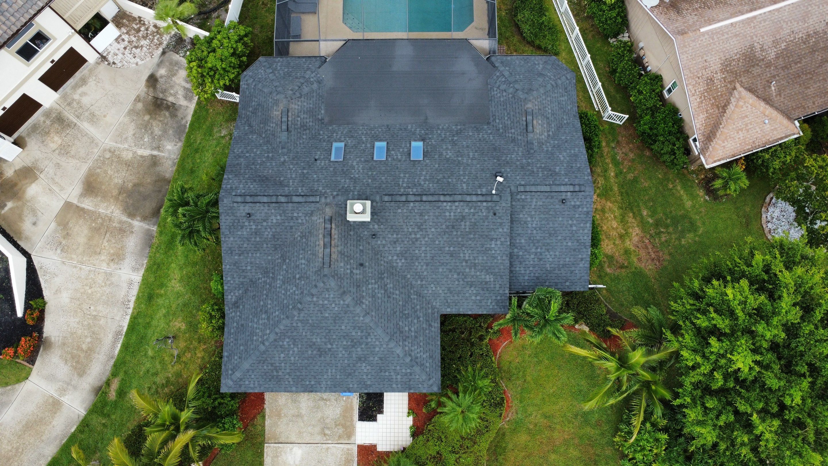 Roof Replacement in Apollo Beach, FL by Steadfast Roofing 