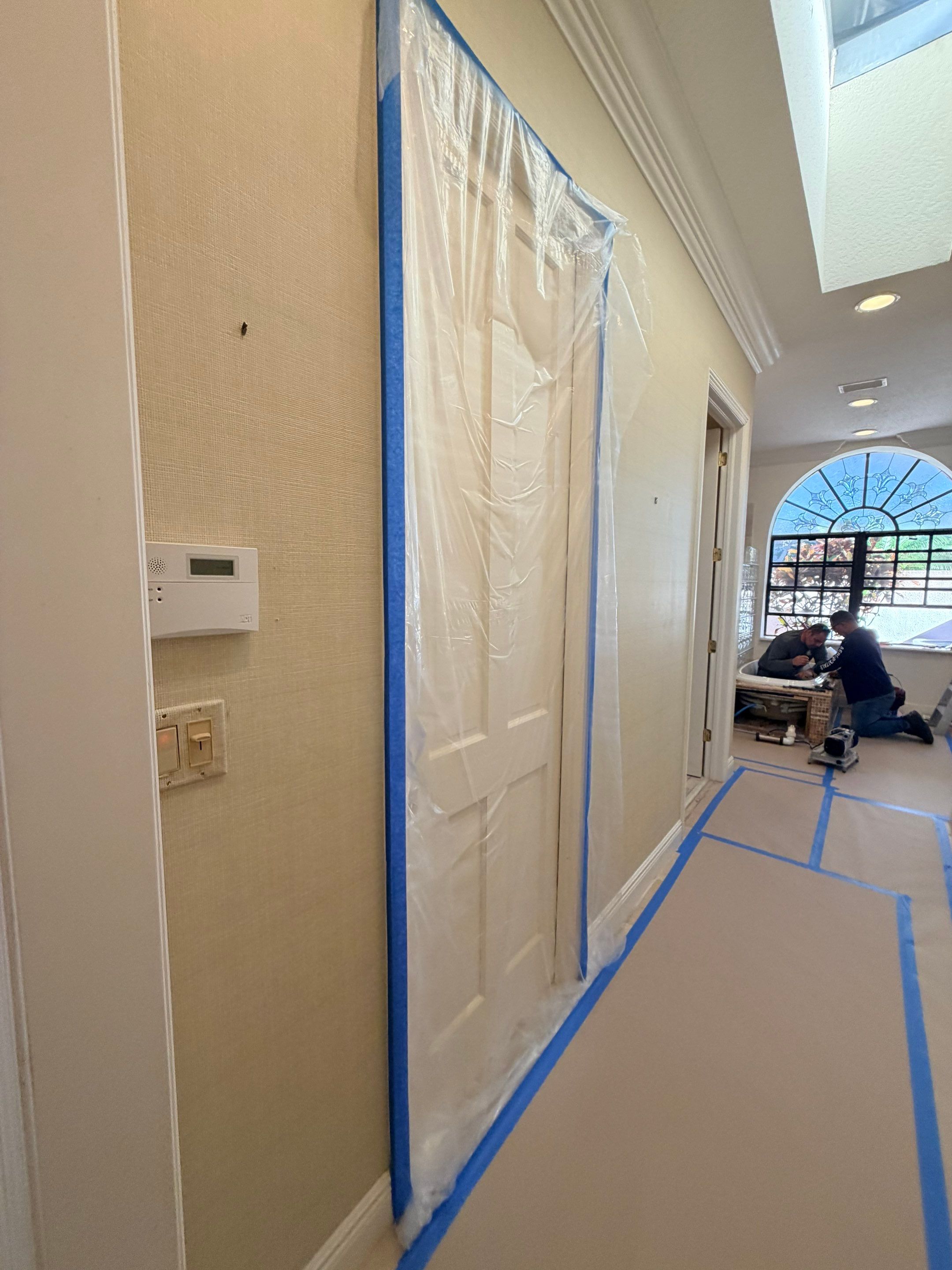Roman Tub Remodel - Deerfield Beach by Hevi Tile