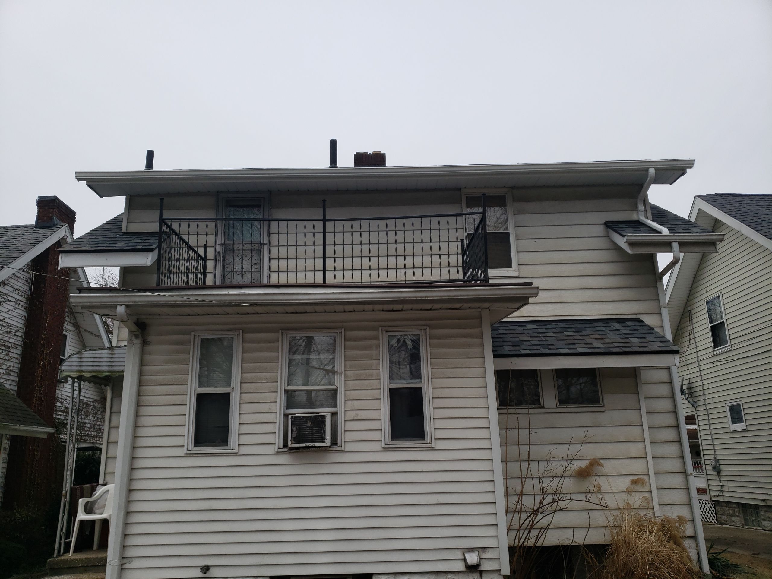 ATLAS PINNACLE PRISTINE COLOR: HEARTHSTONE DRIP EDGE: BLACK by Eagle Eye Roofing