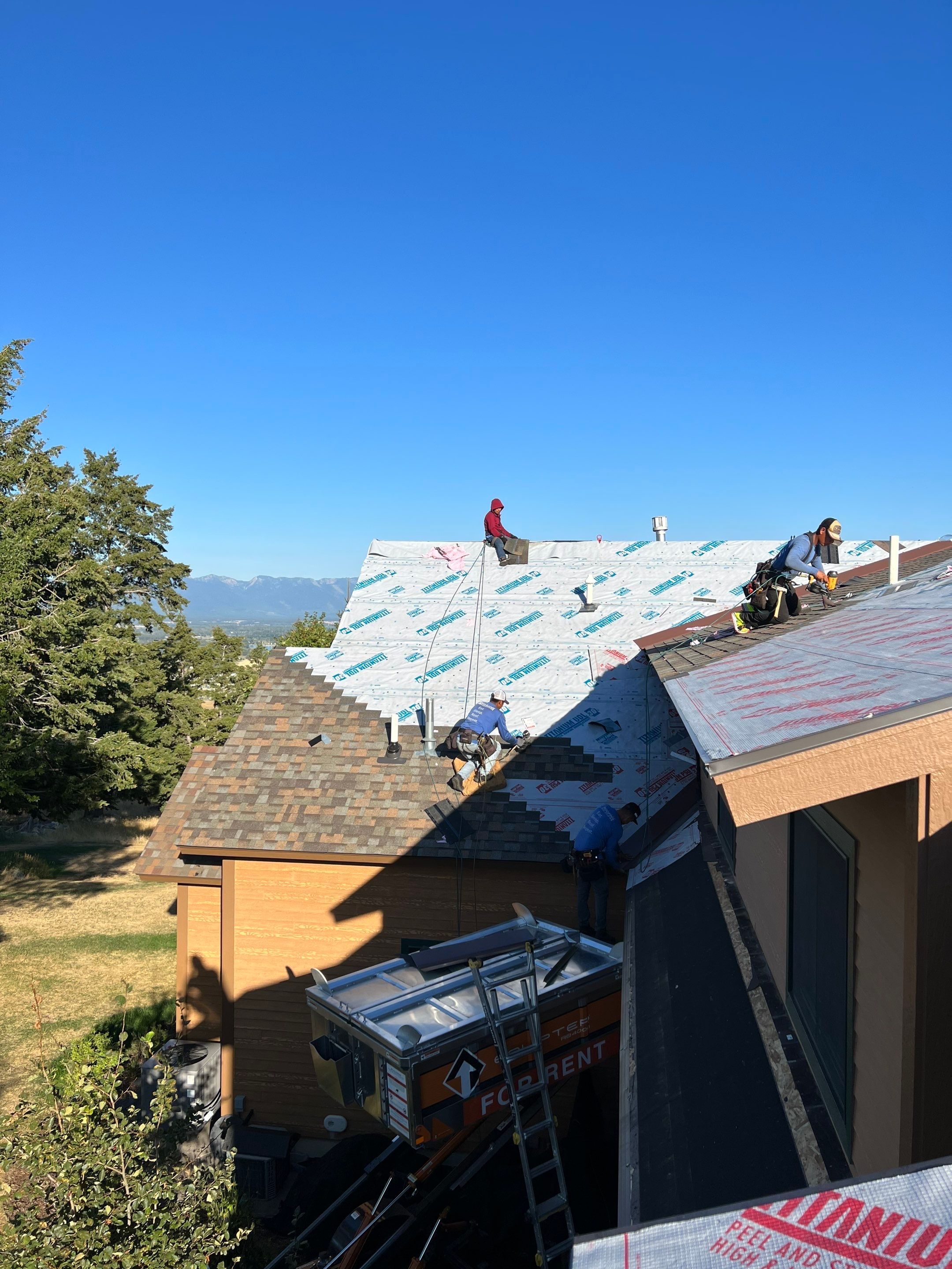 Owens Corning TruDefinition Duration - Aged Copper by Montana Roofing Solutions