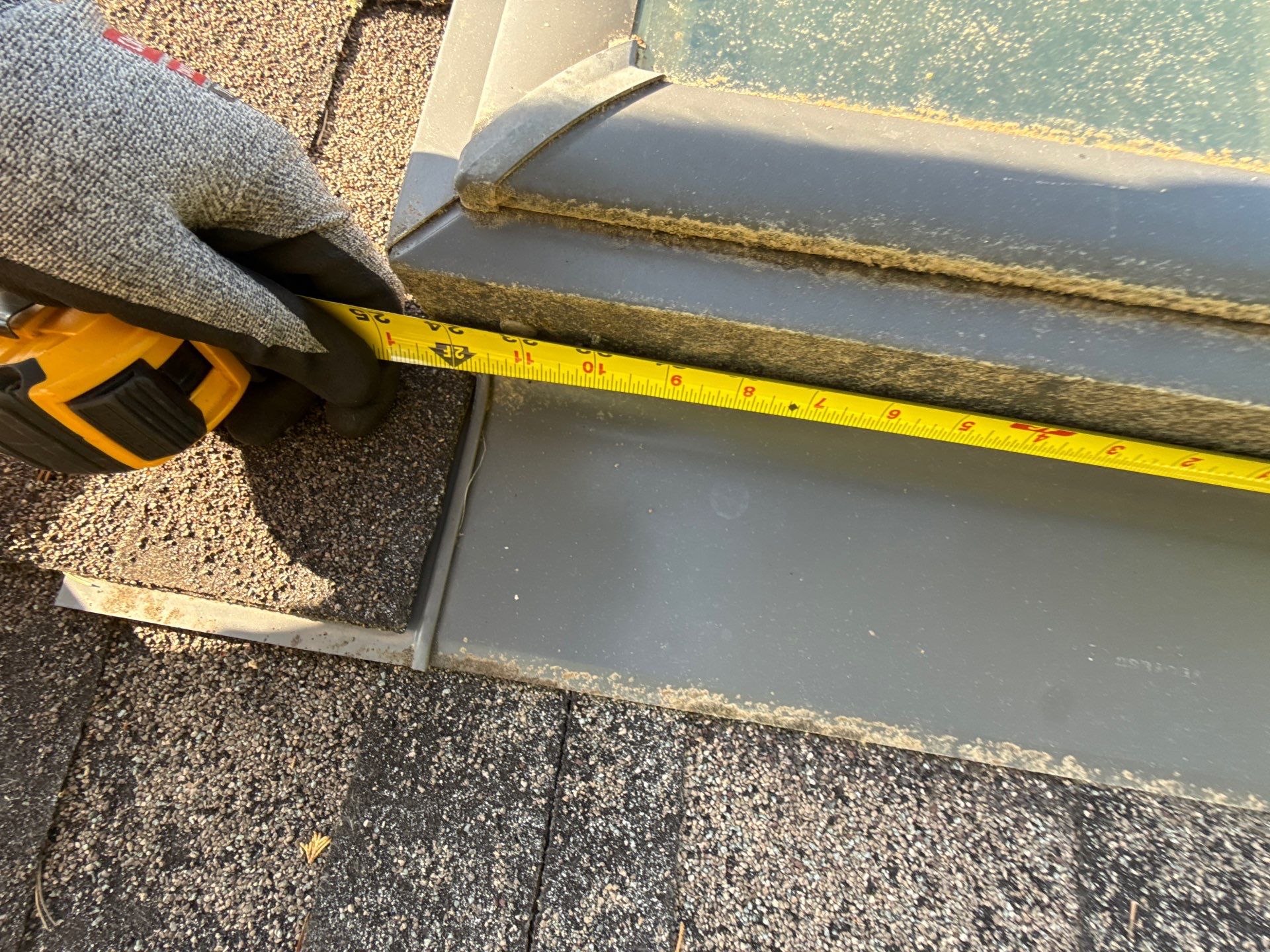 GAF Timberline HDZ Roof Replacement and Skylight Installation in Counce by Revival Roofing Services