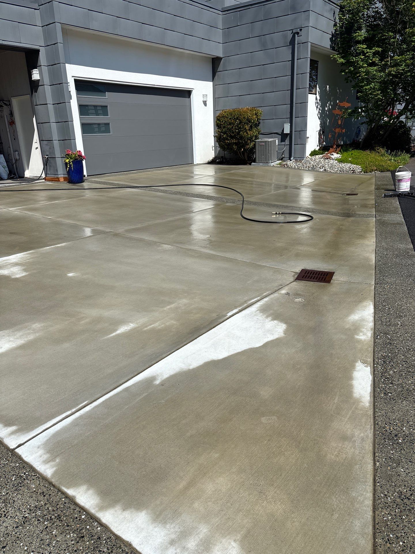 Sealcoated Concrete & Asphalt Driveway | Everett  by Jireh Asphalt & Concrete Inc 