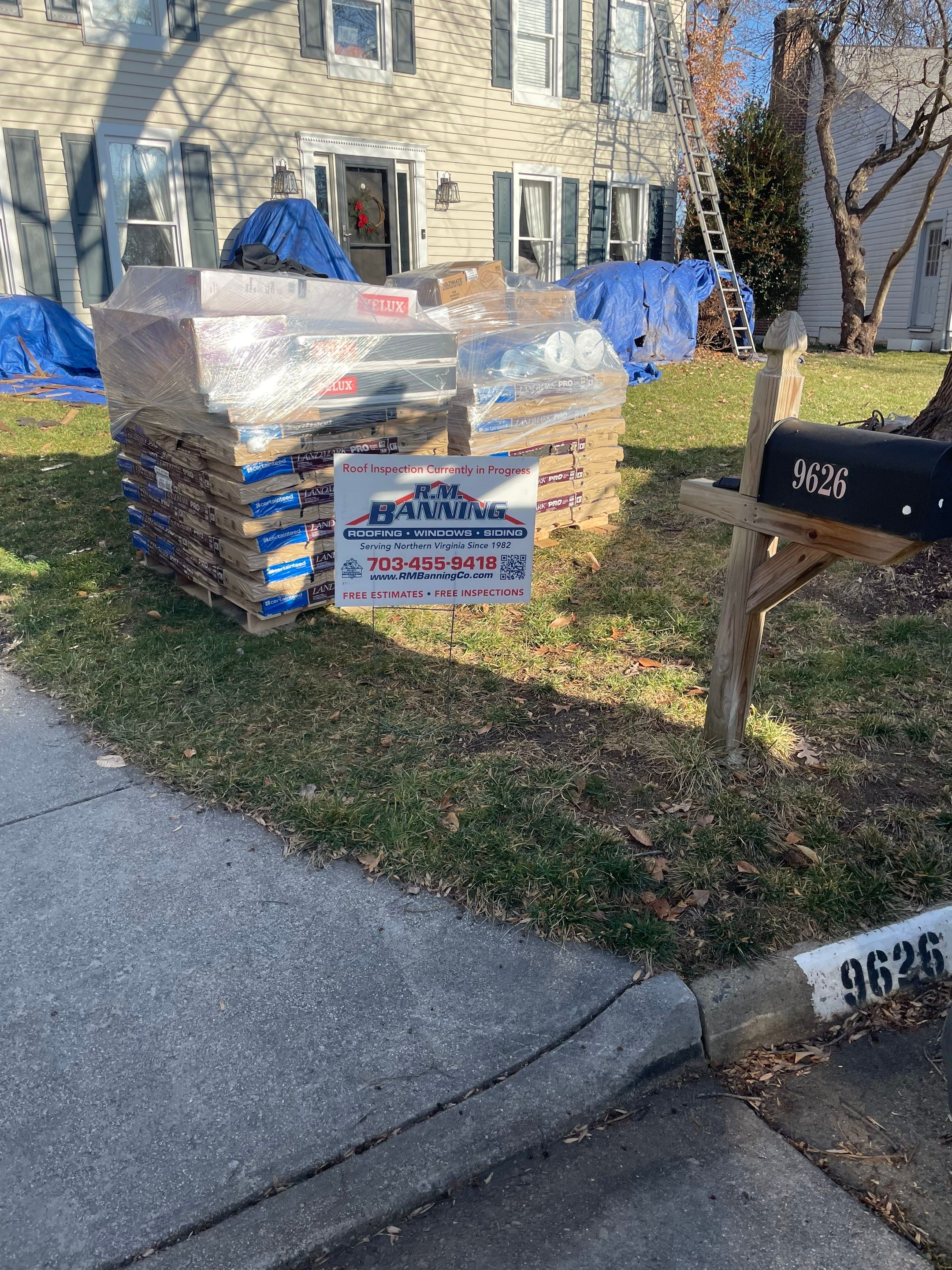 Fairfax Station :Residential Roof Replacement with CertainTeed Landmark Pro in Max Def Drift Wood by RM Banning, Inc.