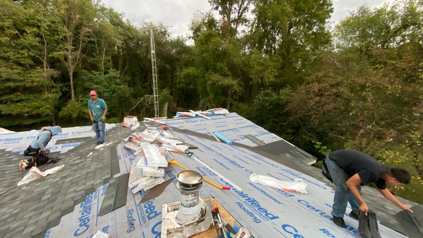 Roof Replacement using CertainTeed Landmark by 180 Contractors