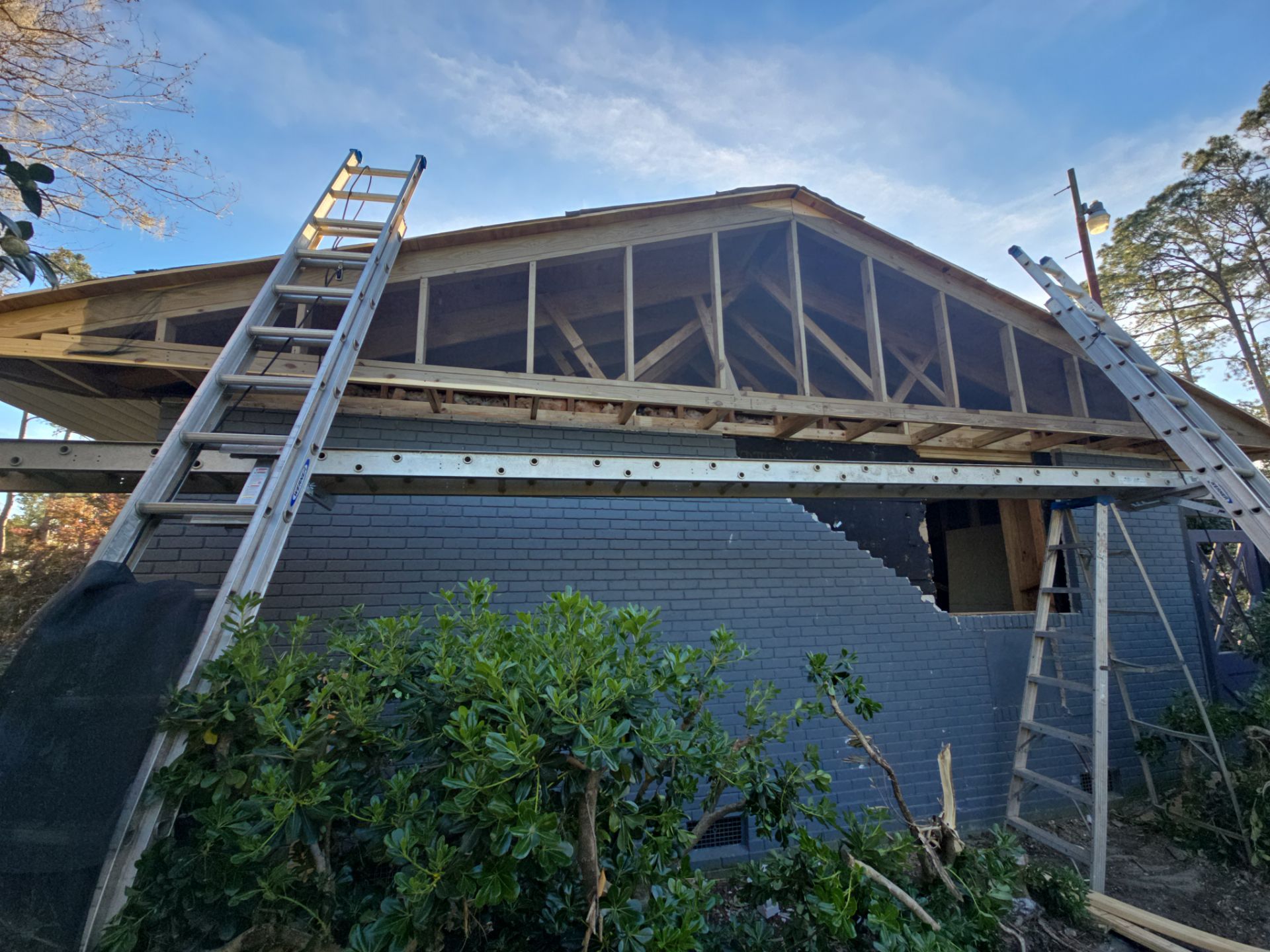 Valdosta Roofing Repair  by J & J Remodeling Of Ga LLC
