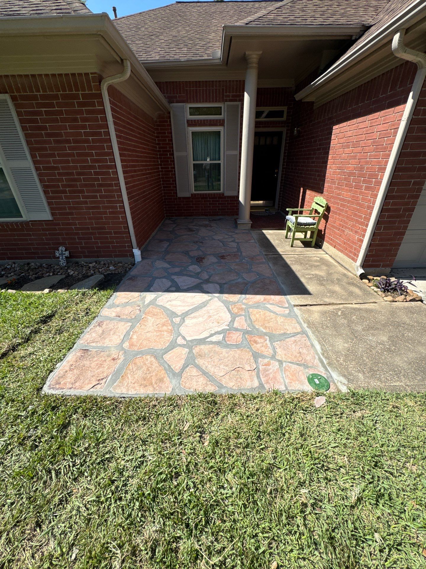 🏡 Mary Gray’s Entrance Transformation — Flagstone, Trim & Gutter Service by Texas Urban Elements