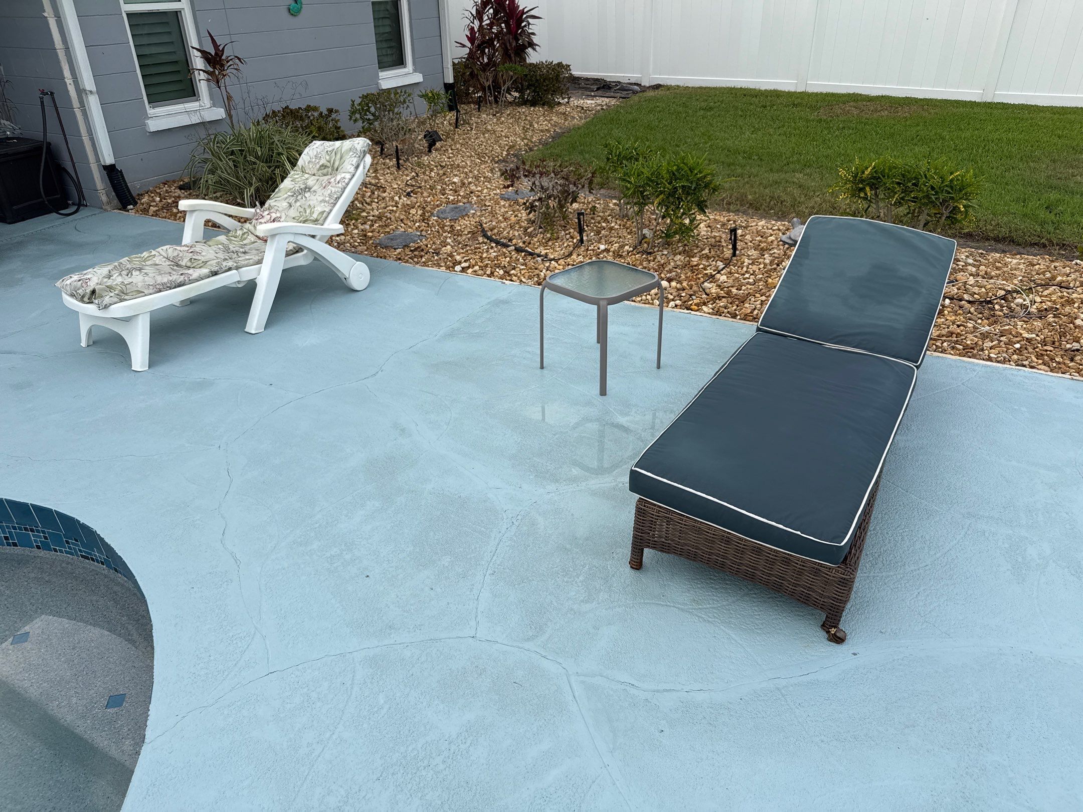 West Bradenton Pressure Washing and Rust Treatment by Sunshine AquaWash