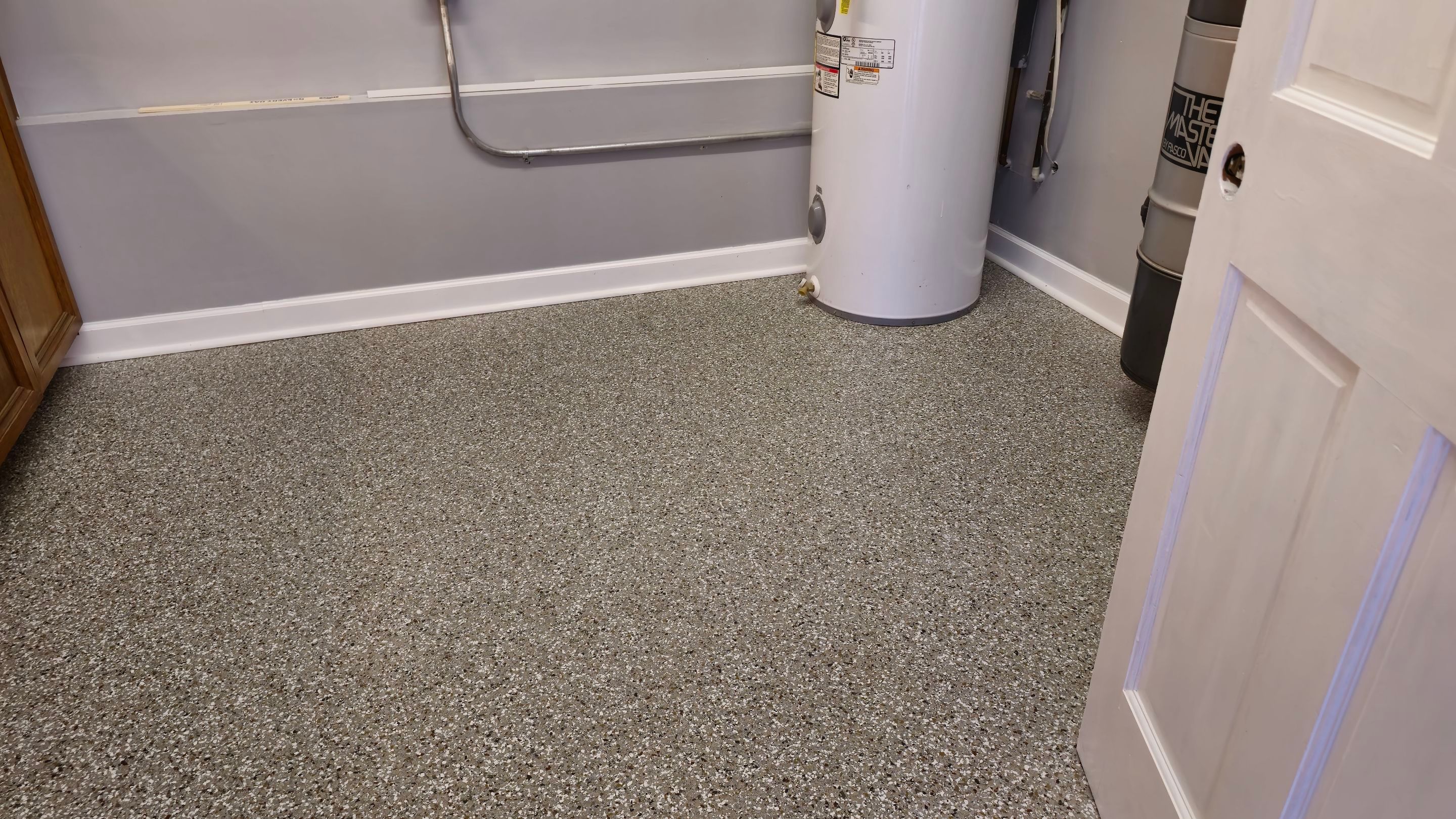 Garage using Creekbed by Elite Floor Solutions