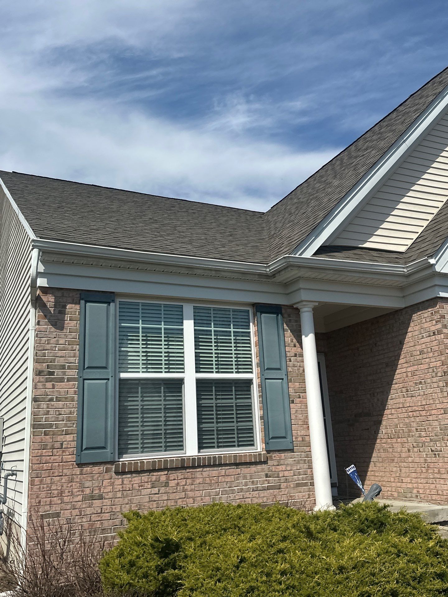 New Roof in Middletown NY by roberts roofing