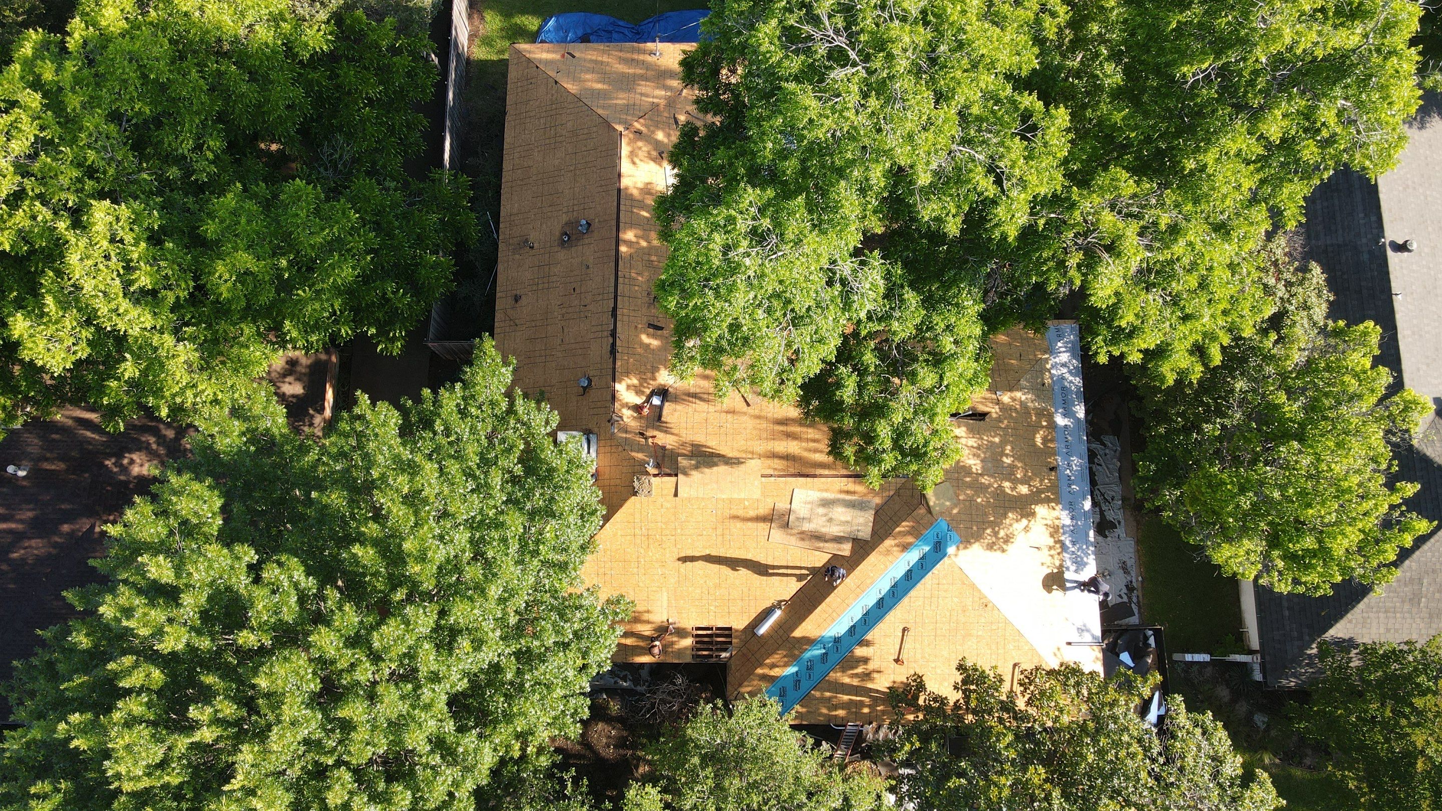 Project in Dallas by Armor Roofing | Exteriors