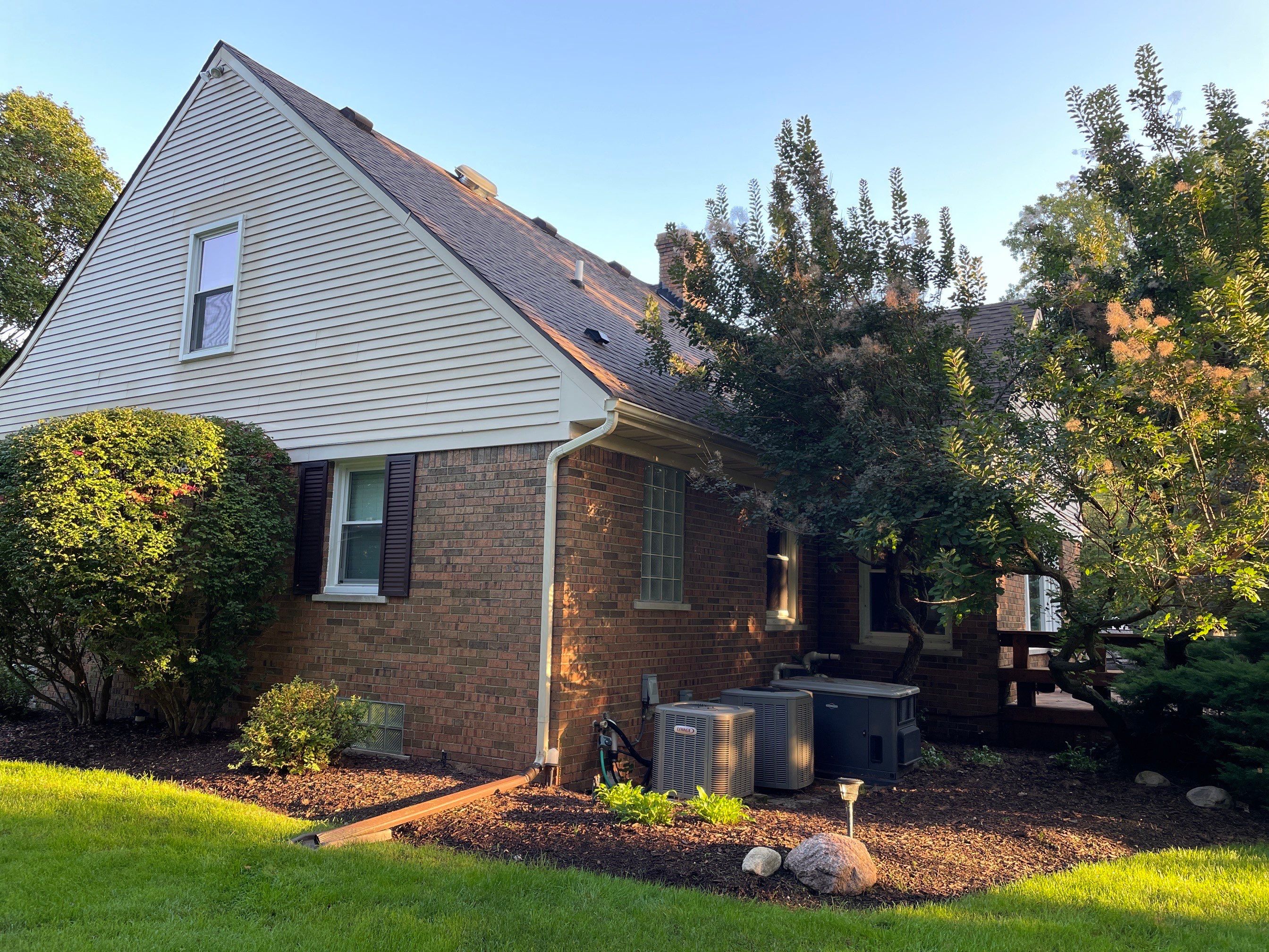 Siding Replacement using CertainTeed Restoration Classis D4 by 180 Contractors
